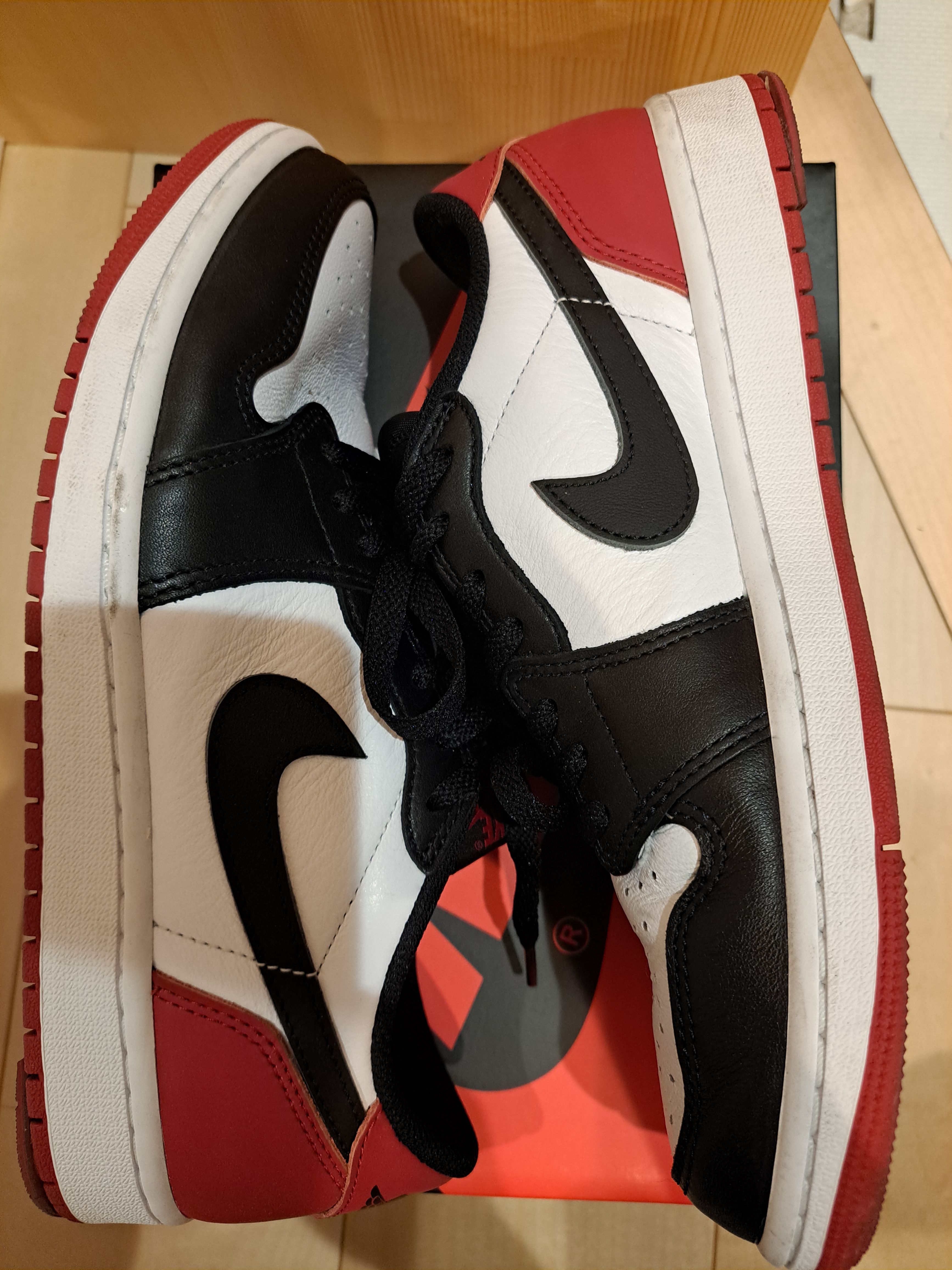 Nike Air Jordan 1 Retro Low OG "Black Toe"