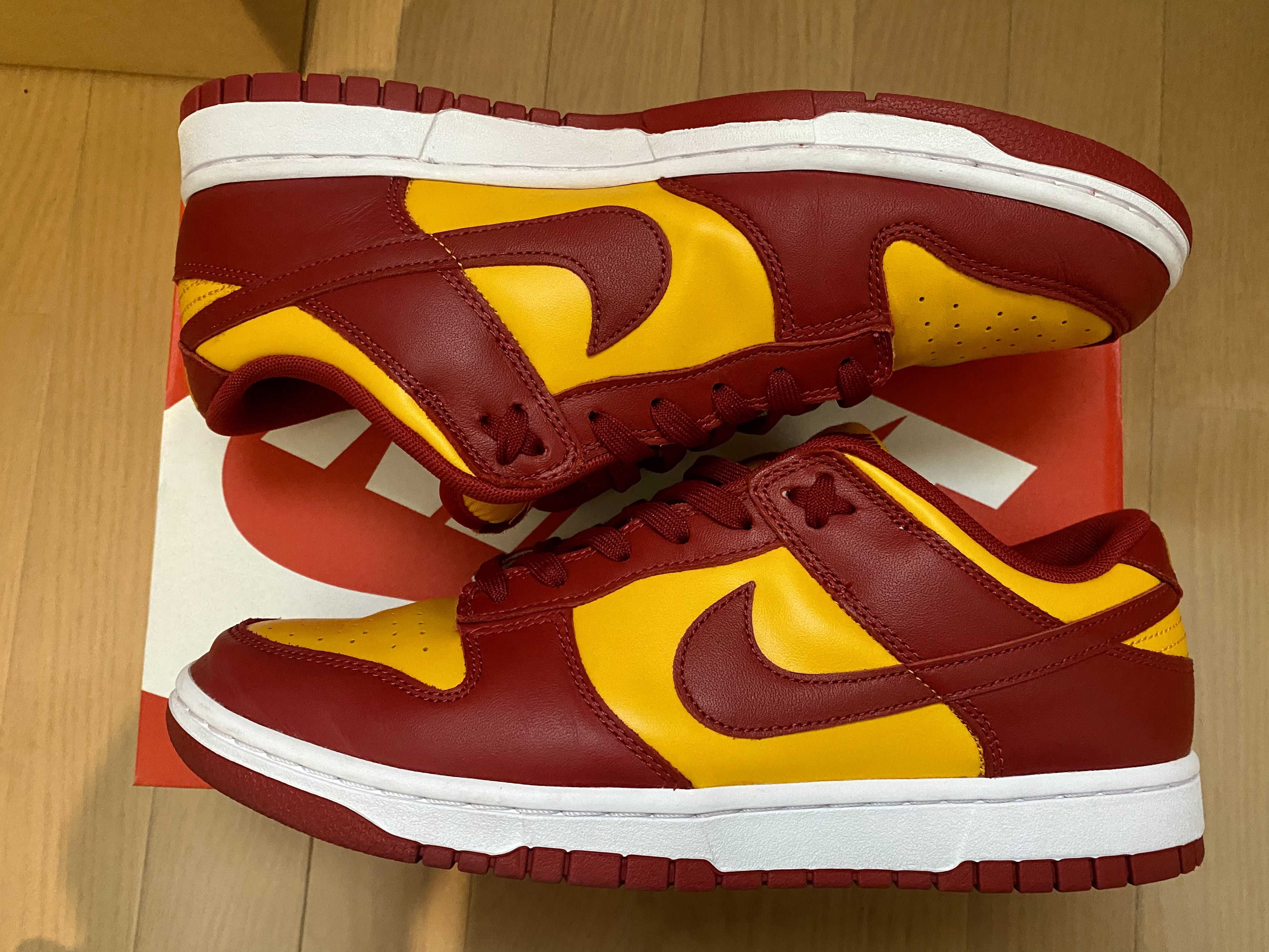 Nike Dunk Low "Midas Gold"