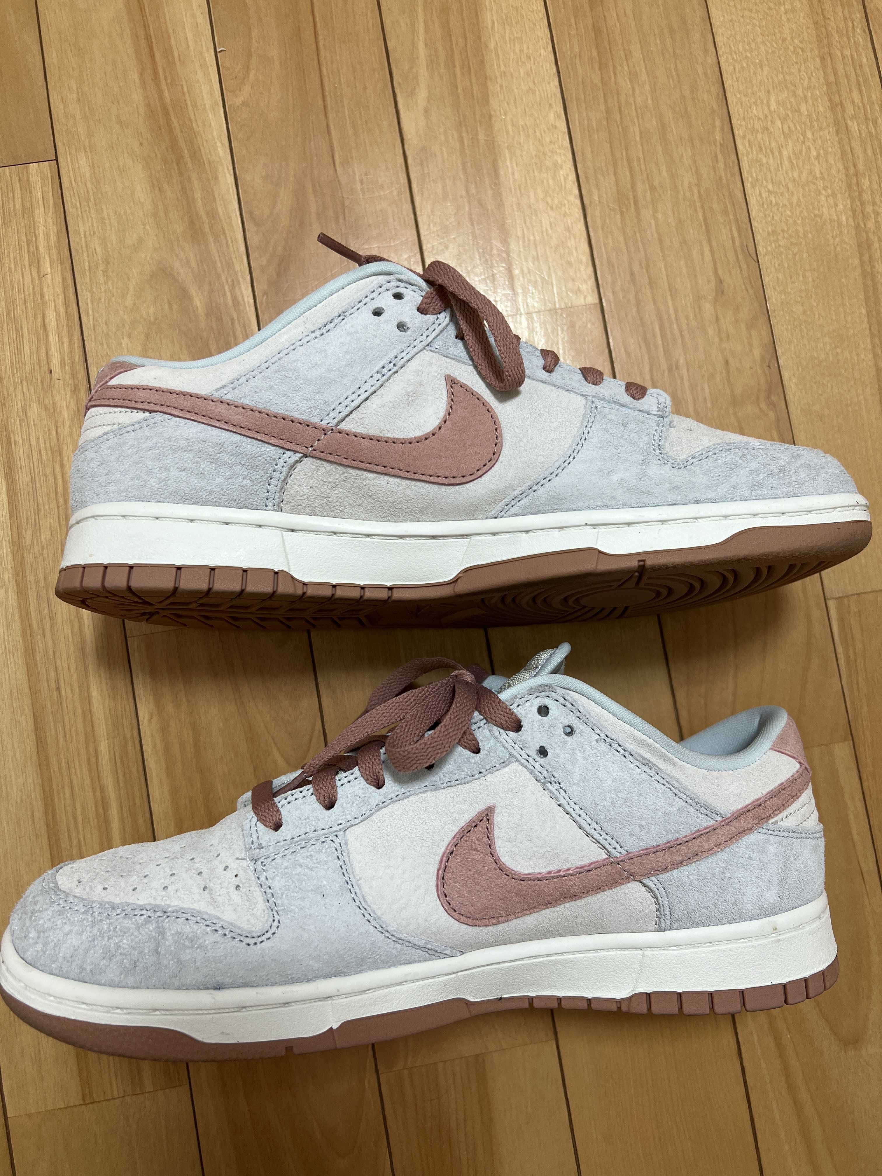 Nike Dunk Low "Fossil Rose"