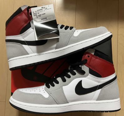 Nike Air Jordan 1 High OG "White/Black/Light Smoke Grey"
