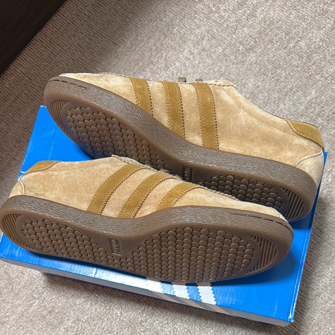 adidas Tobacco "Pantone/Mesa/Gum"