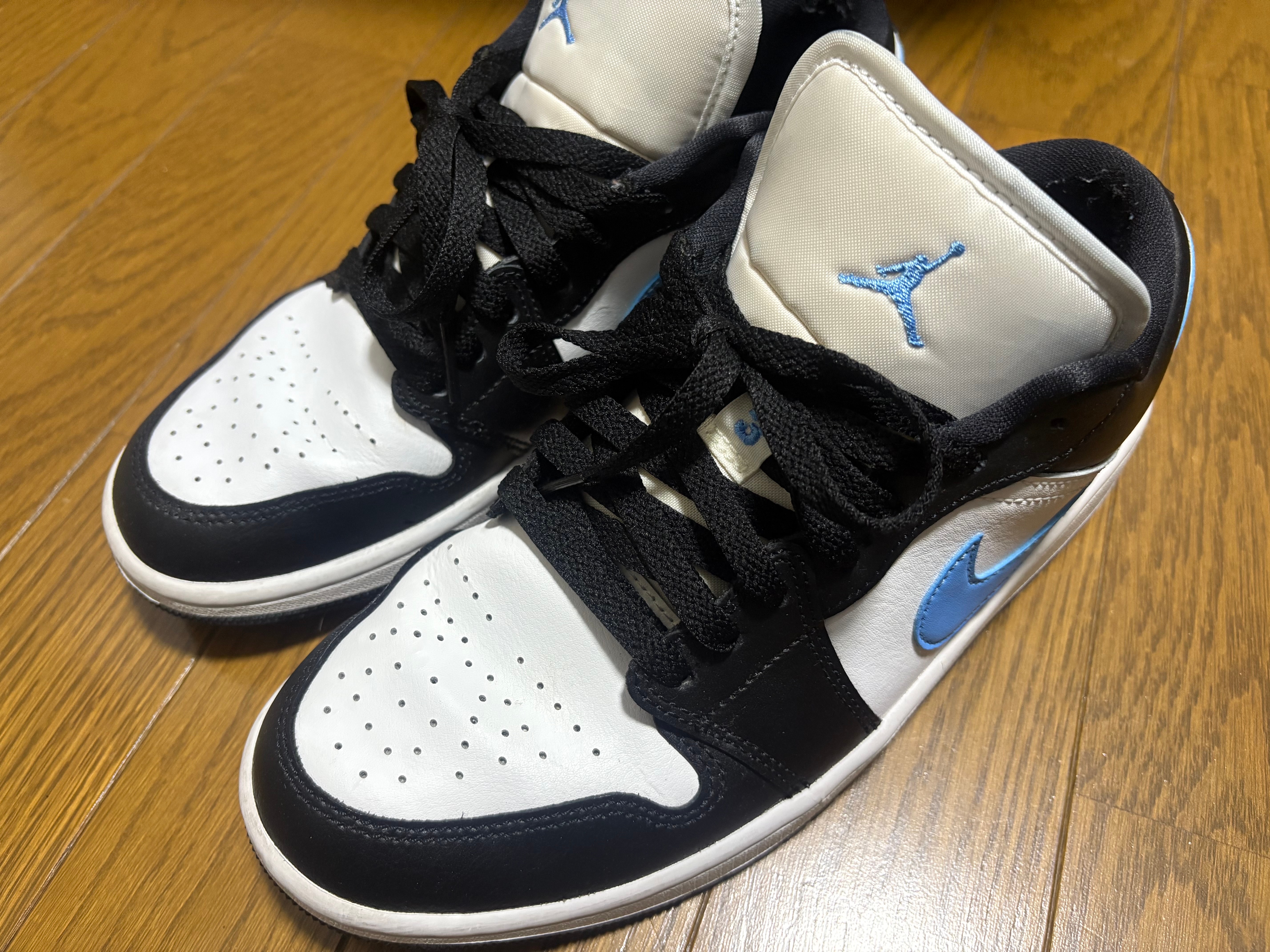 Nike Women's Air Jordan 1 Low "Black/University Blue"