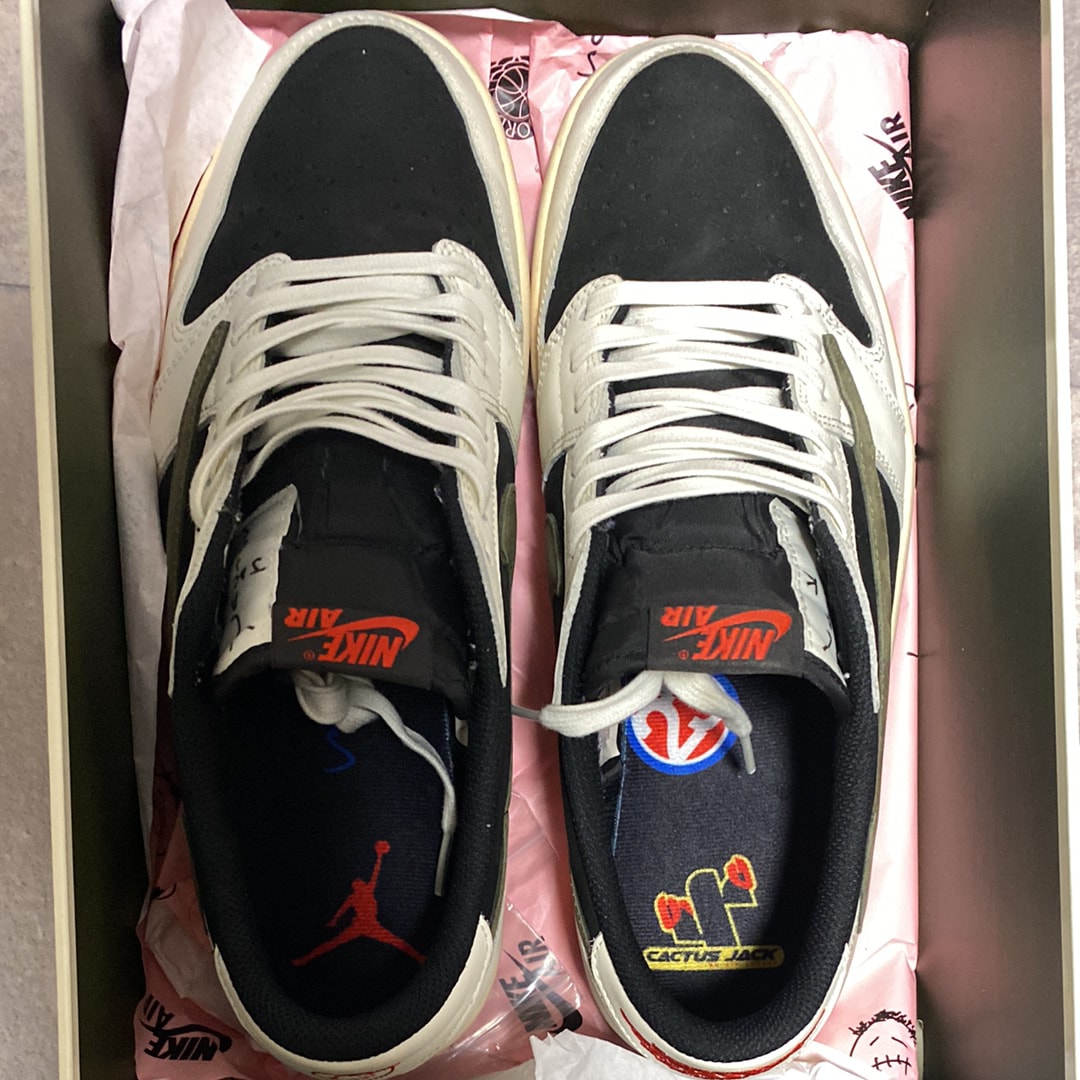 Travis Scott × Nike Women's Air Jordan 1 Low OG "Medium Olive"