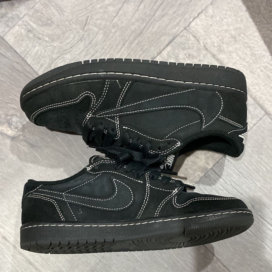Travis Scott × Nike Air Jordan 1 Low OG SP "Black Phantom"