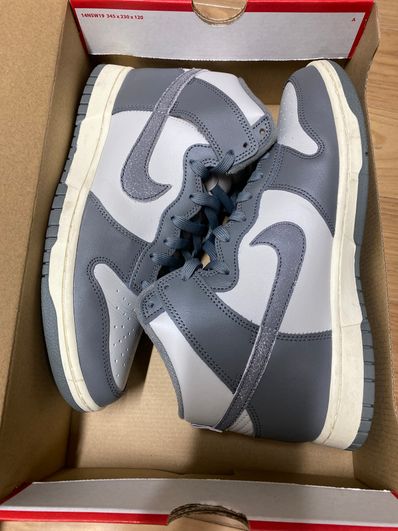 Nike Dunk High Retro SE Vintage "Light Bone and Tumbled Grey"