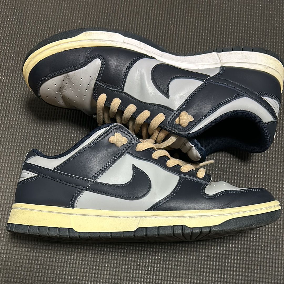 Nike Dunk Low "Championship Grey"