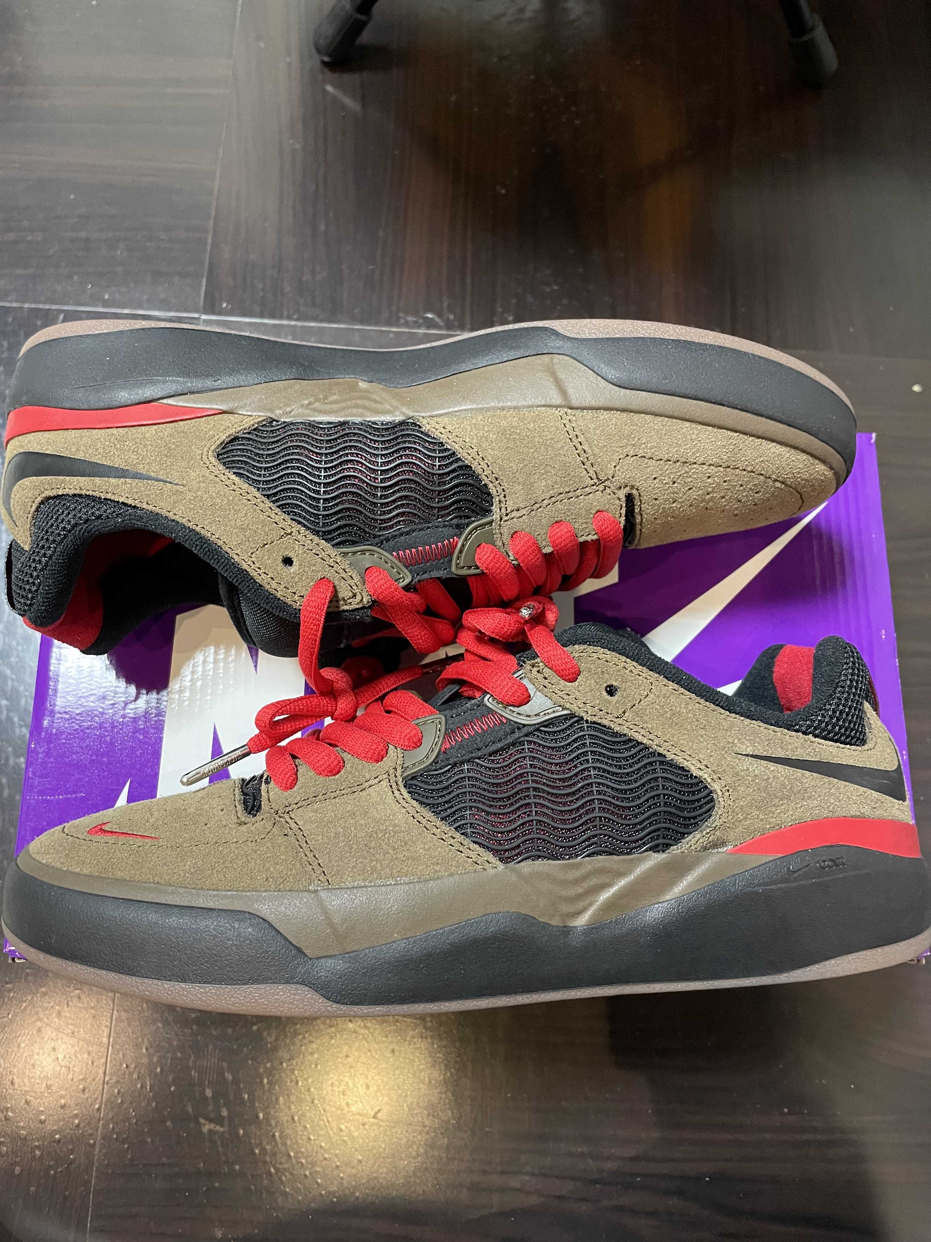 Ishod Wair × Nike SB "Light Olive"