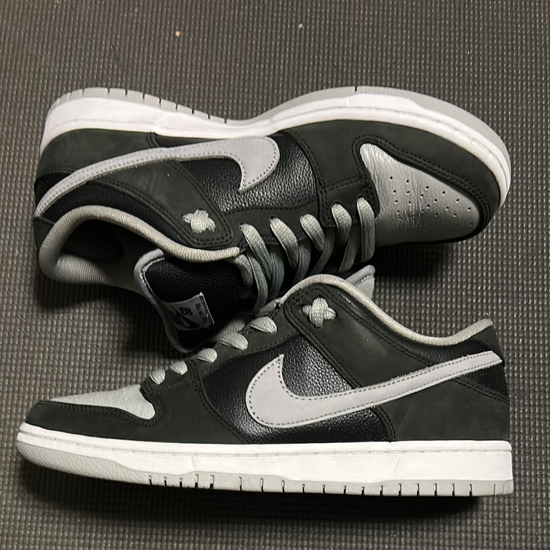 Nike SB Dunk Low "Shadow"