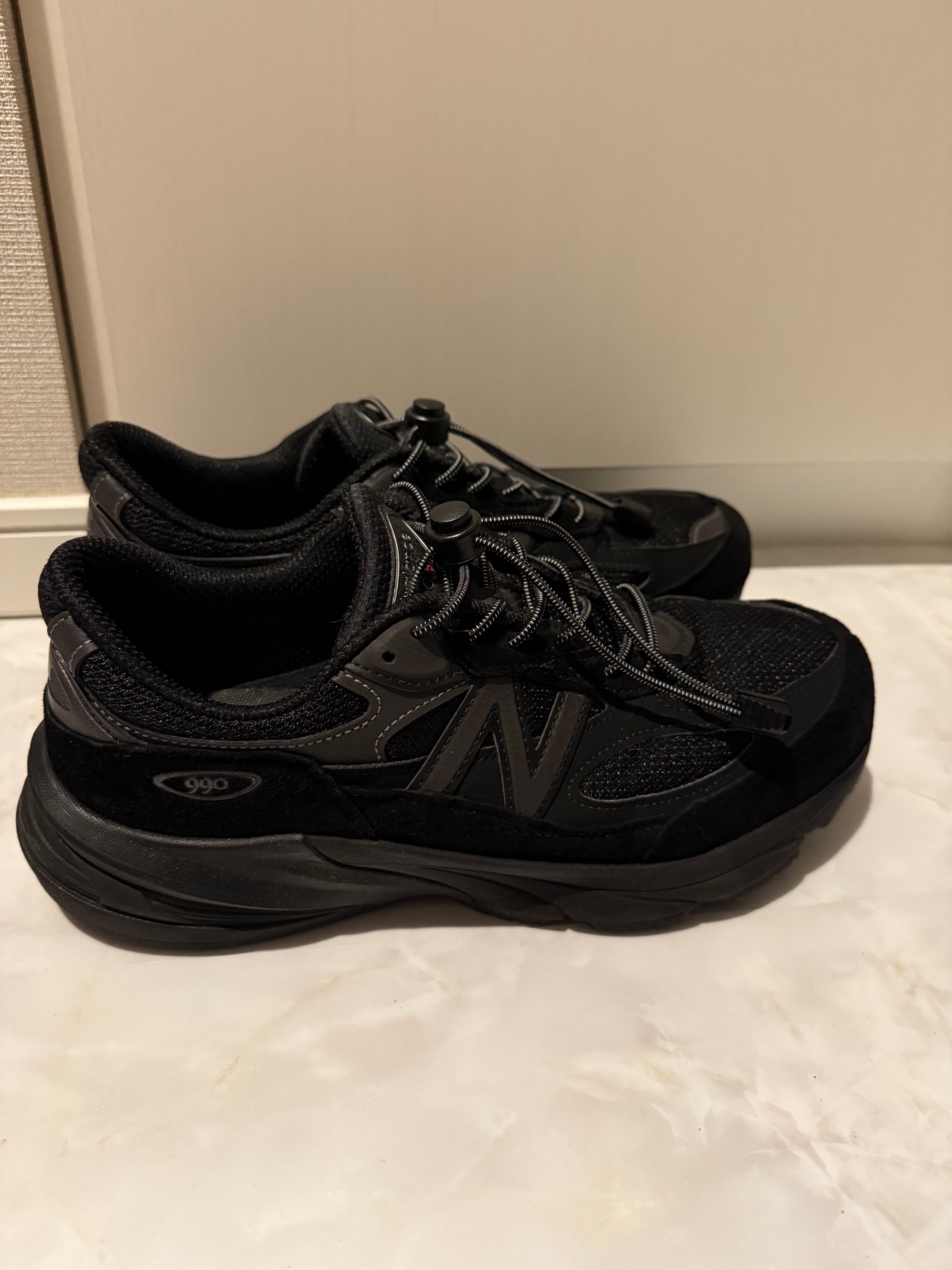 New Balance 990V6 "Triple Black"
