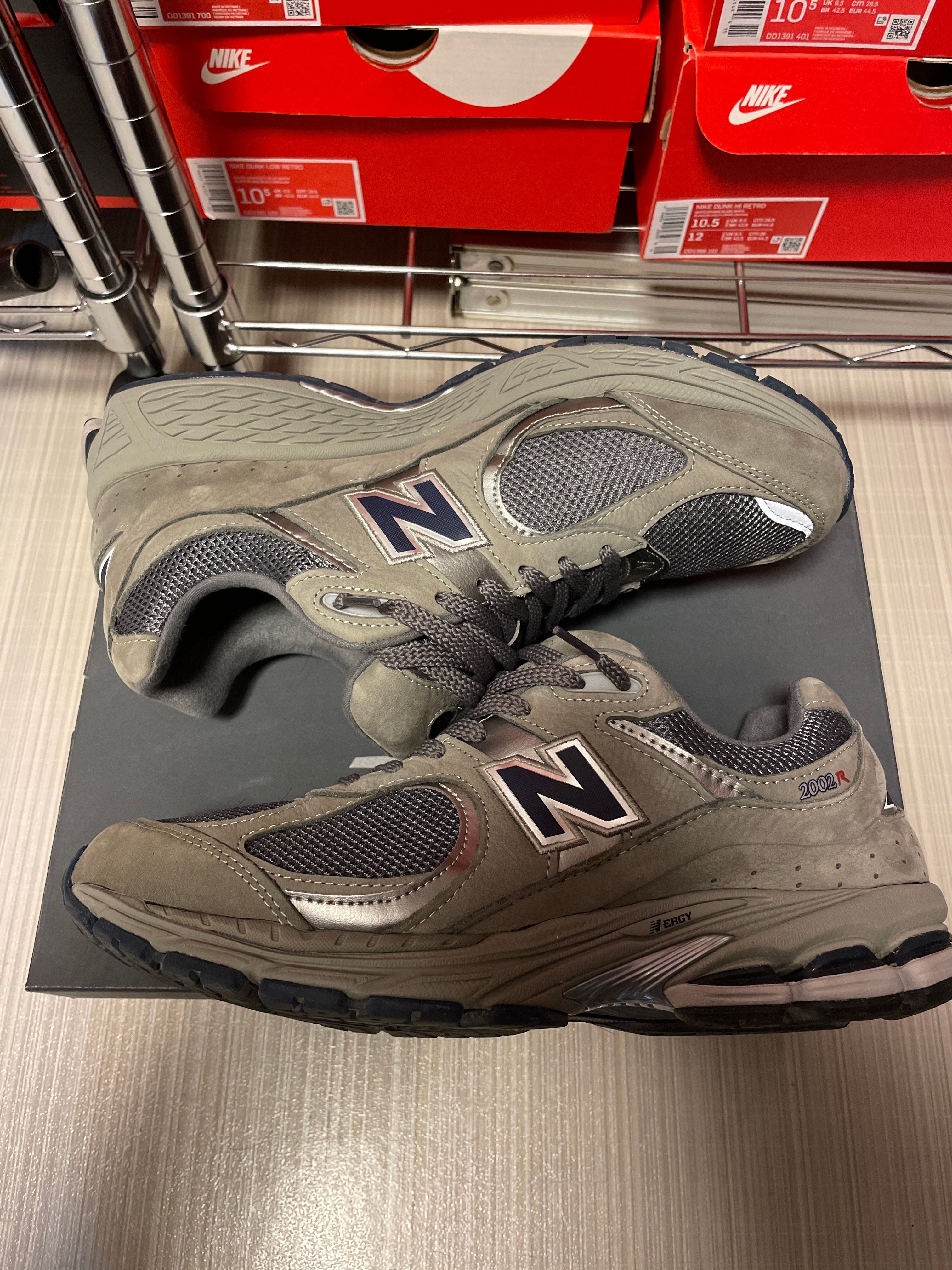 New Balance 2002R "Gray"