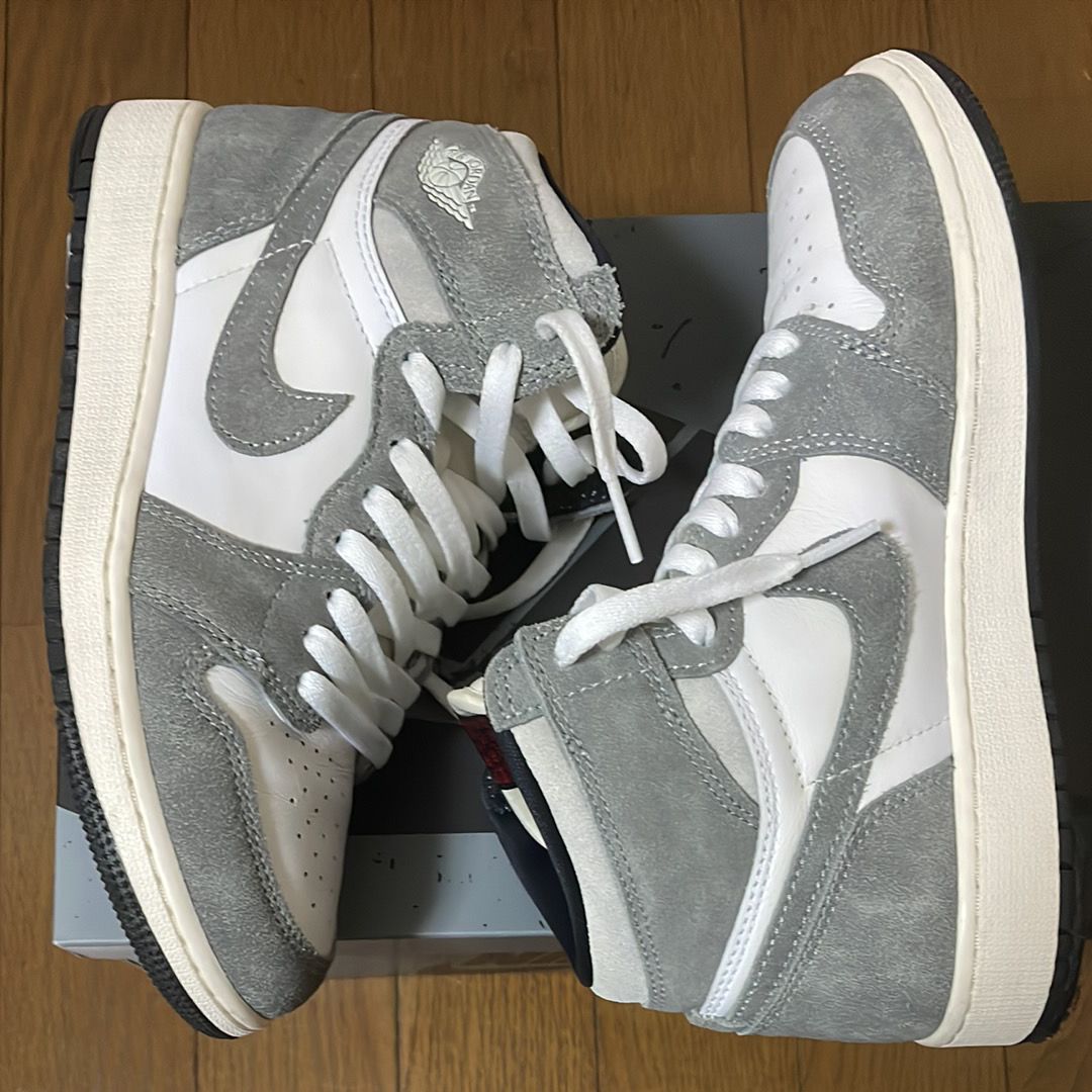 Nike GS Air Jordan 1 Retro High OG "Black and Smoke Grey"