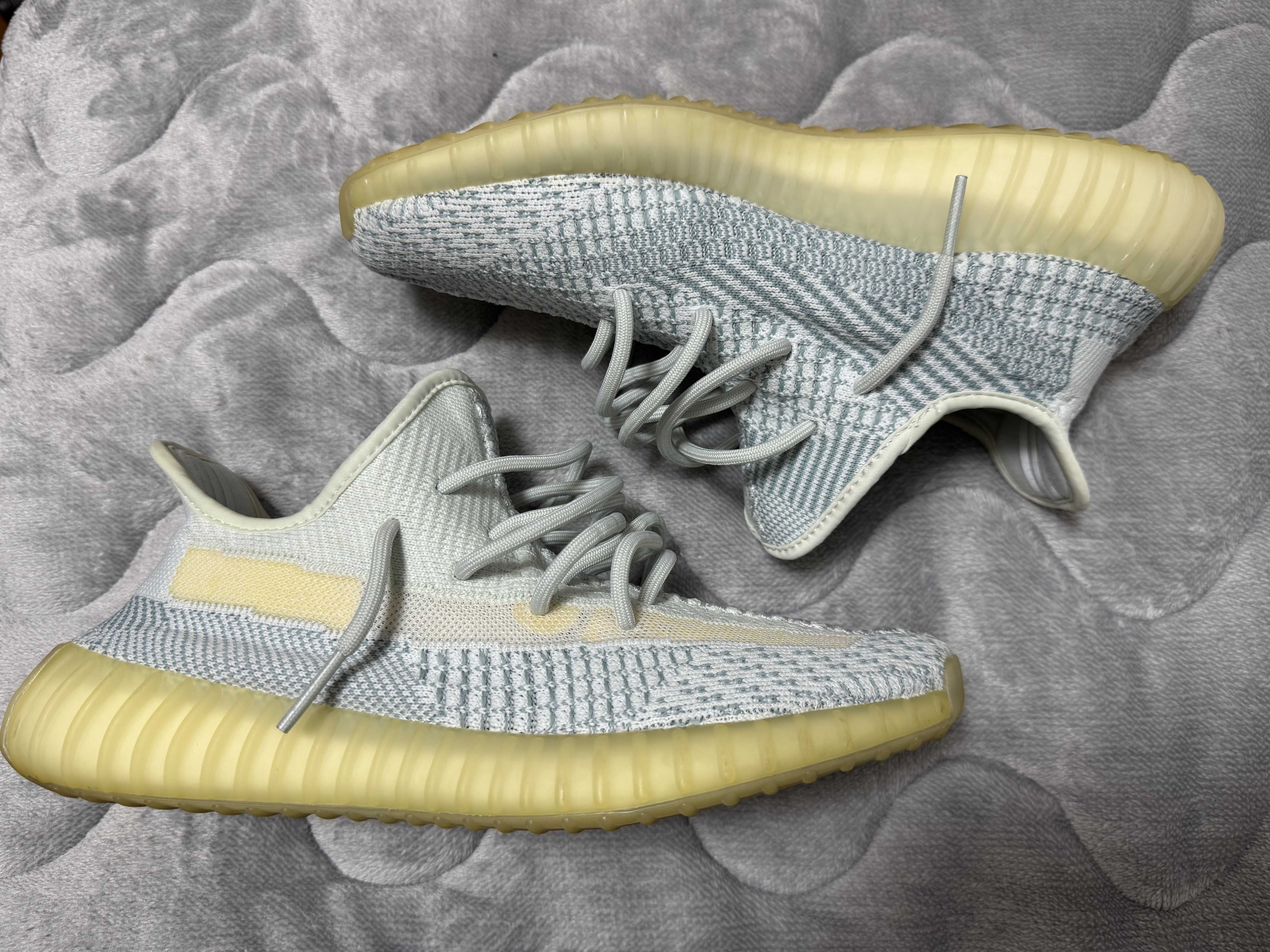 adidas YEEZY Boost 350 V2 "Cloud White"