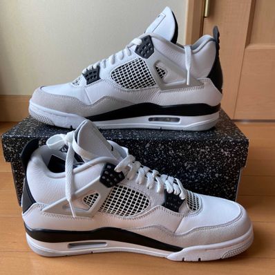 Nike Air Jordan 4 "Military Black"