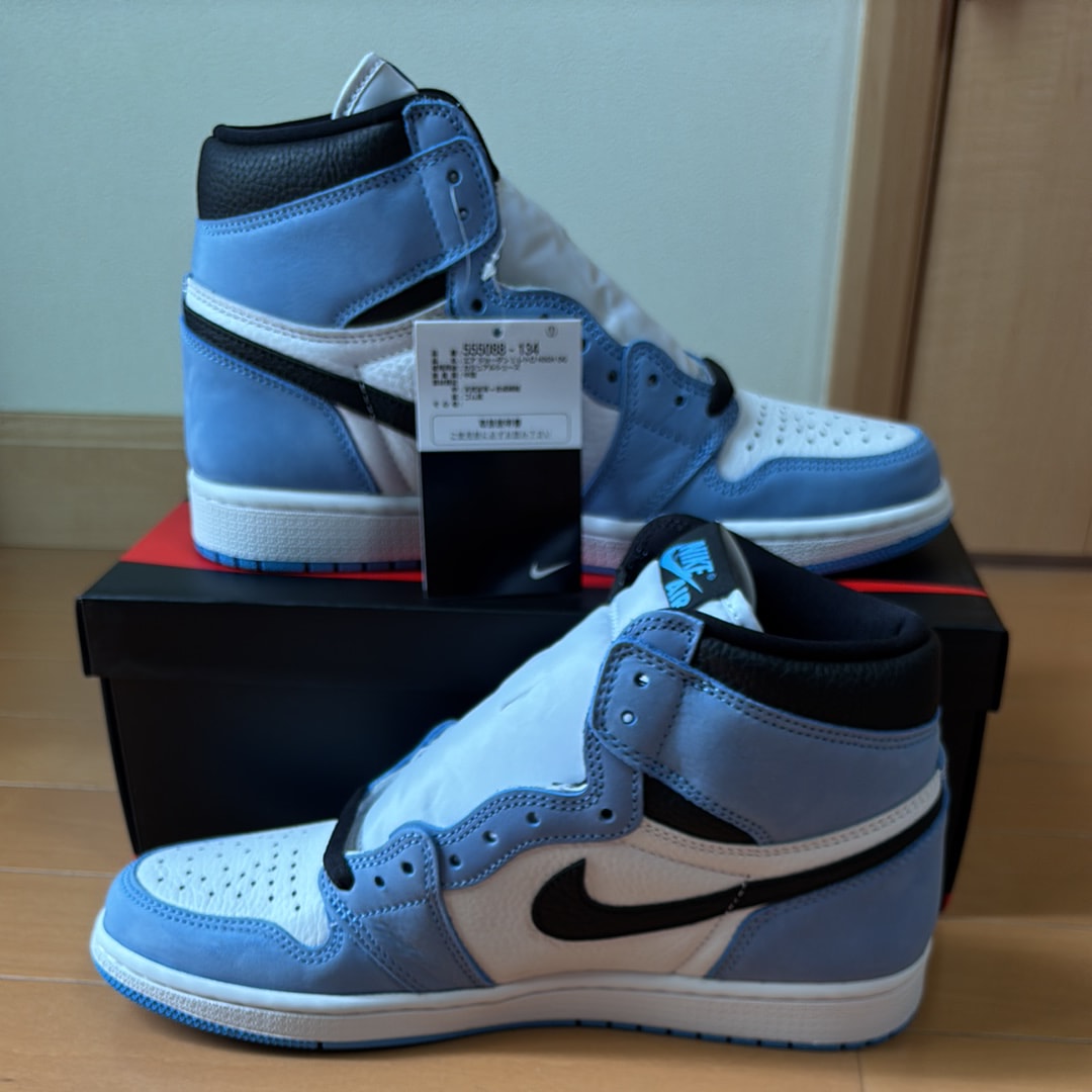 Nike Air Jordan 1 High OG "University Blue"