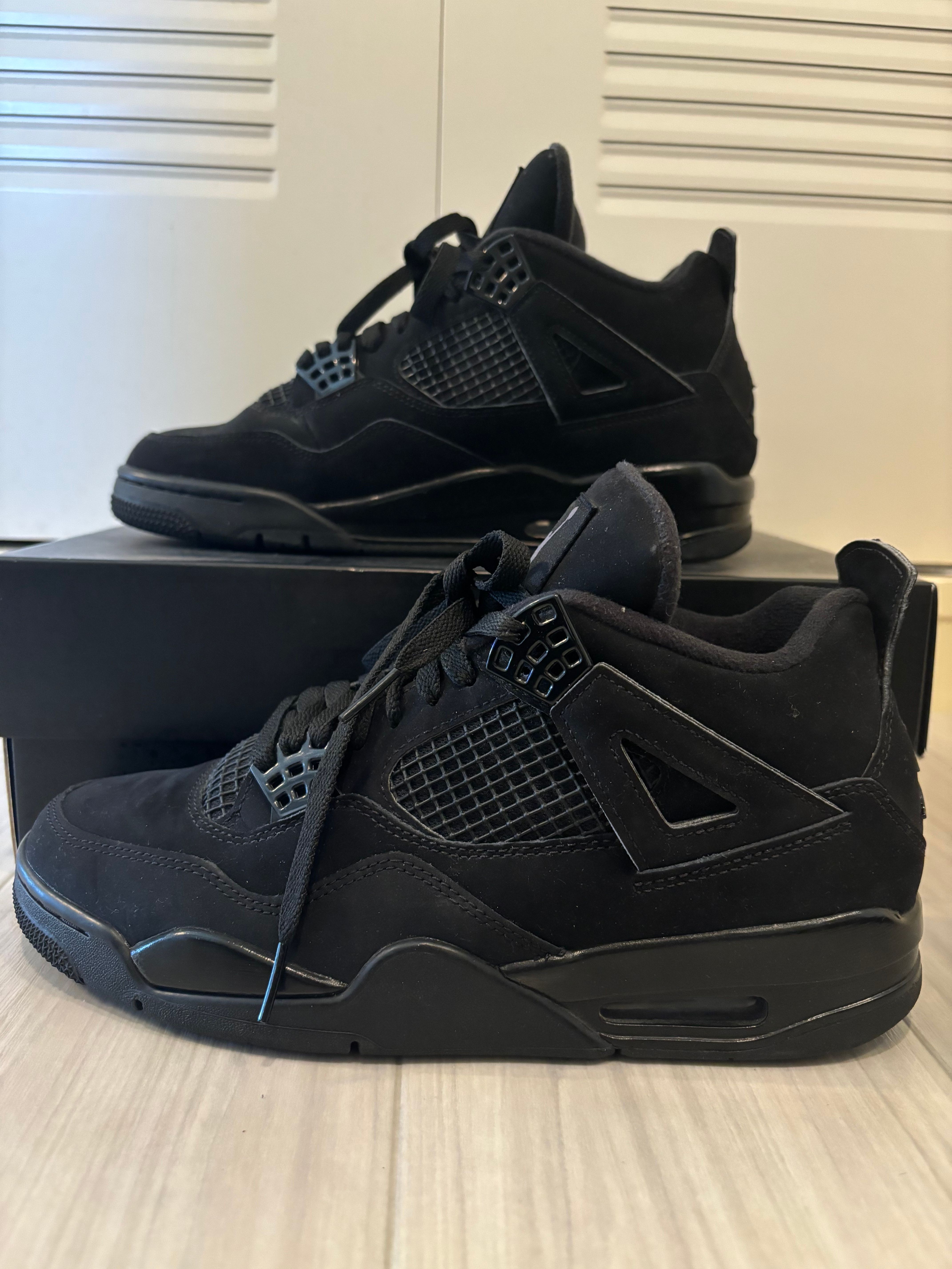Nike Air Jordan 4 "Black Cat"