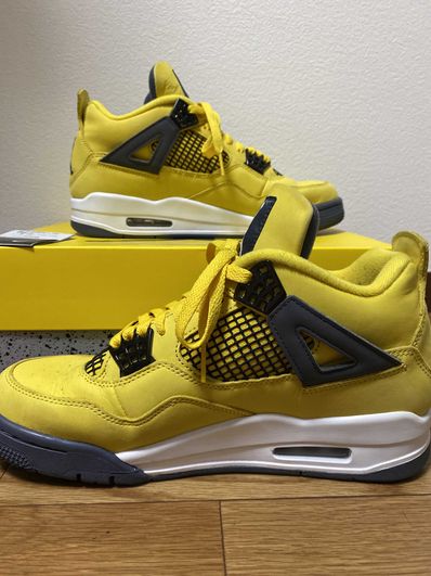 Nike Air Jordan 4 "Tour Yellow"