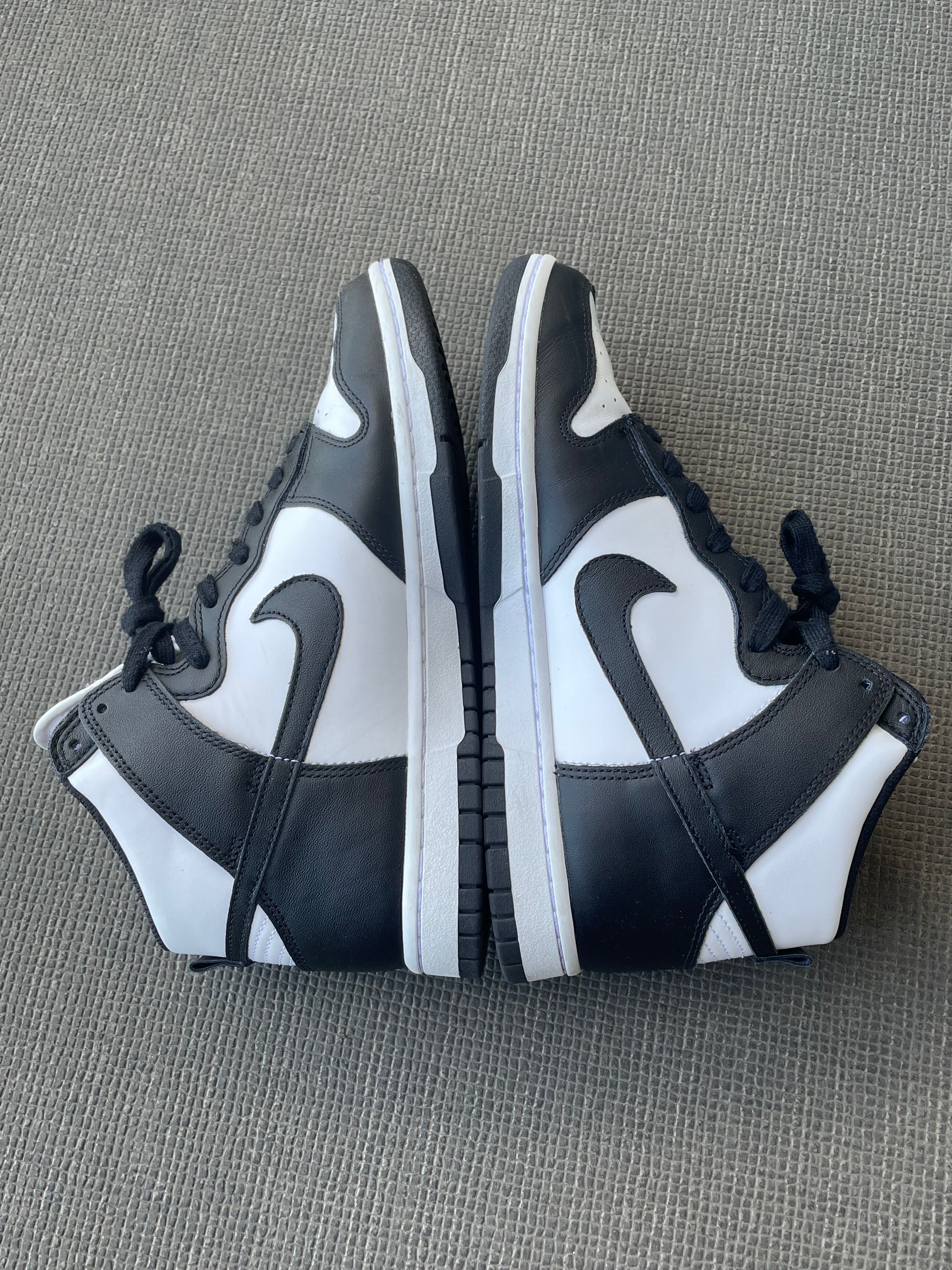 Nike Dunk High "Black and White"