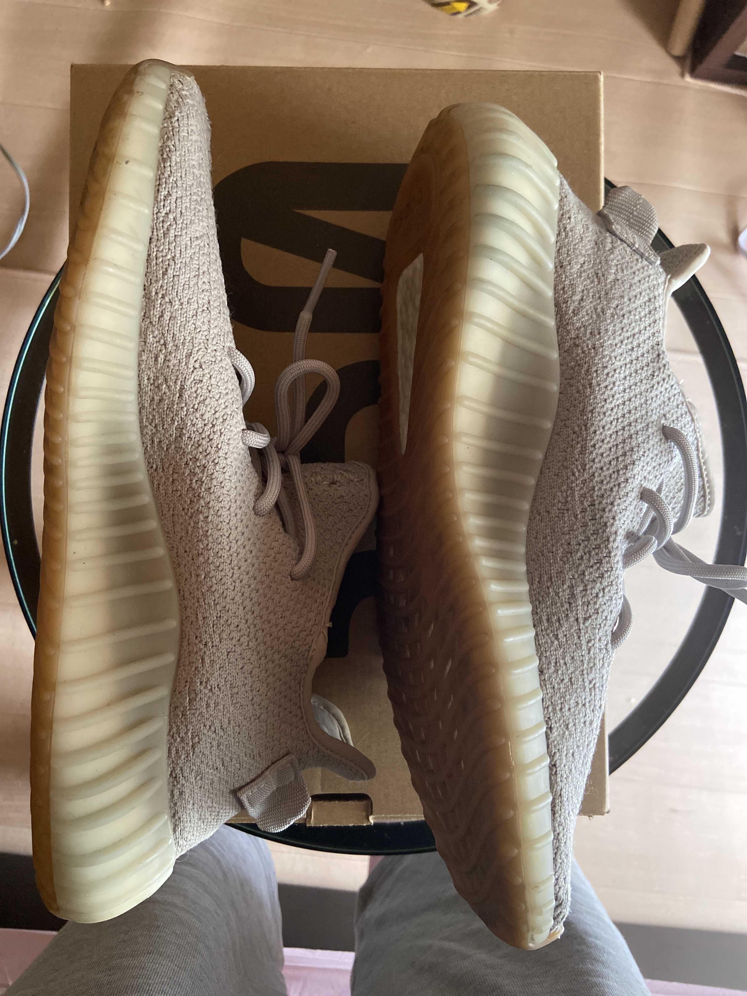 adidas YEEZY BOOST 350 V2 "Sesame"