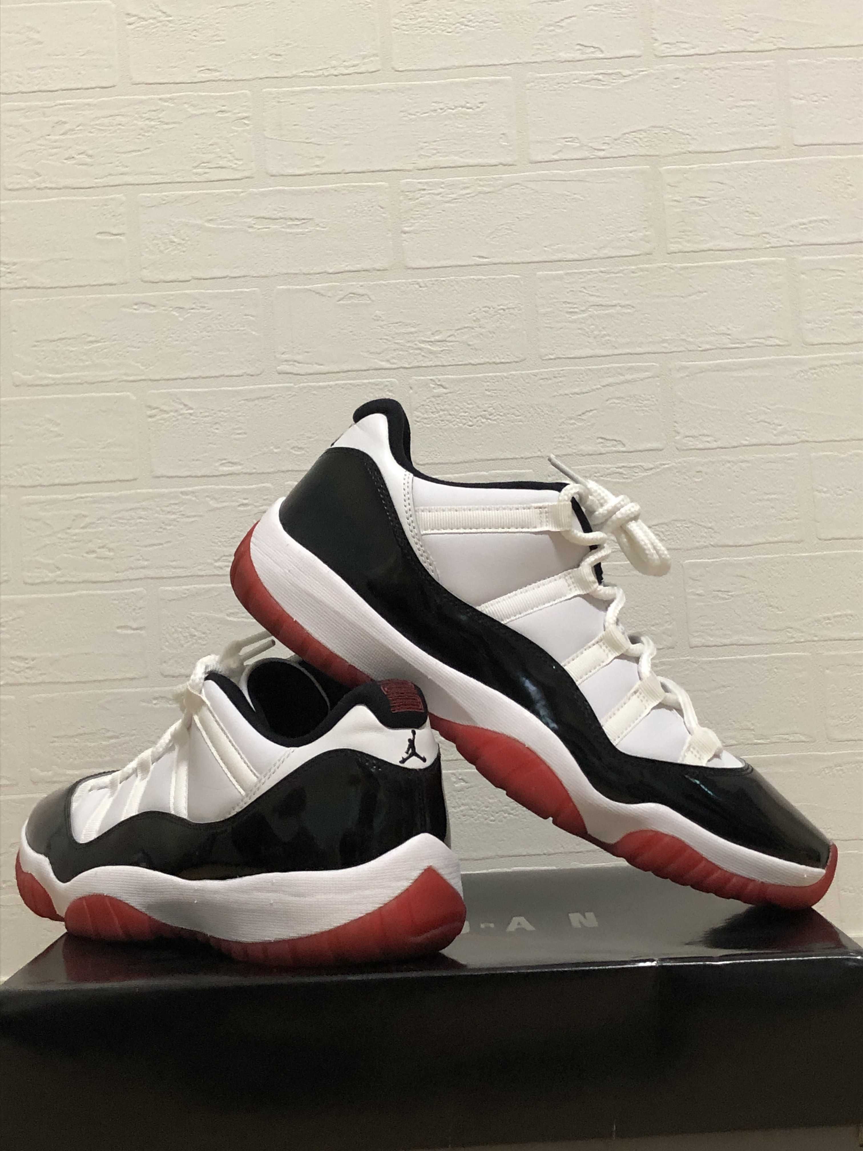 Nike Air Jordan 11 Low "Gym Red"