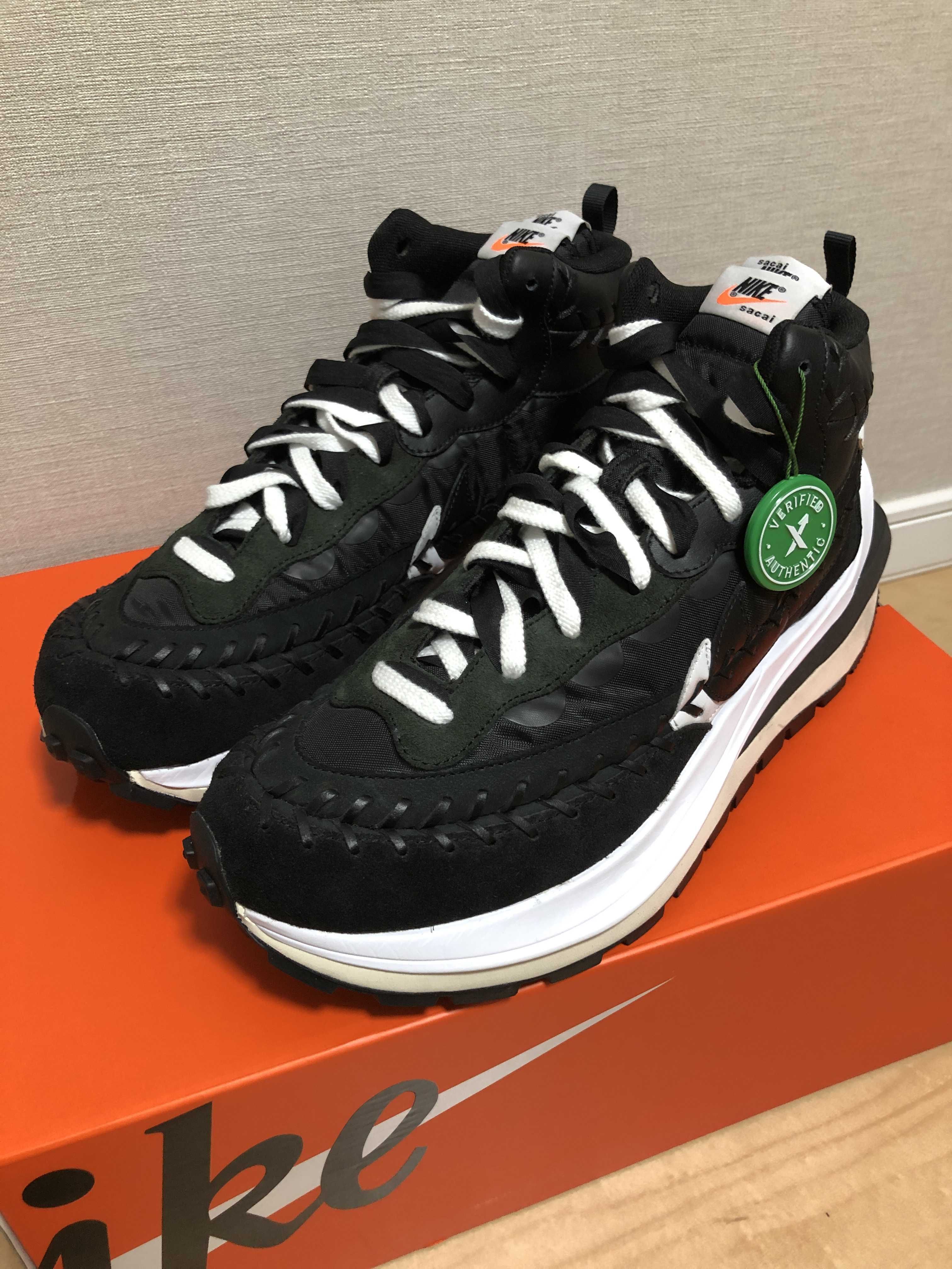 Jean-Paul Gaultier × sacai × Nike Vapor Waffle "Black/Black-White"