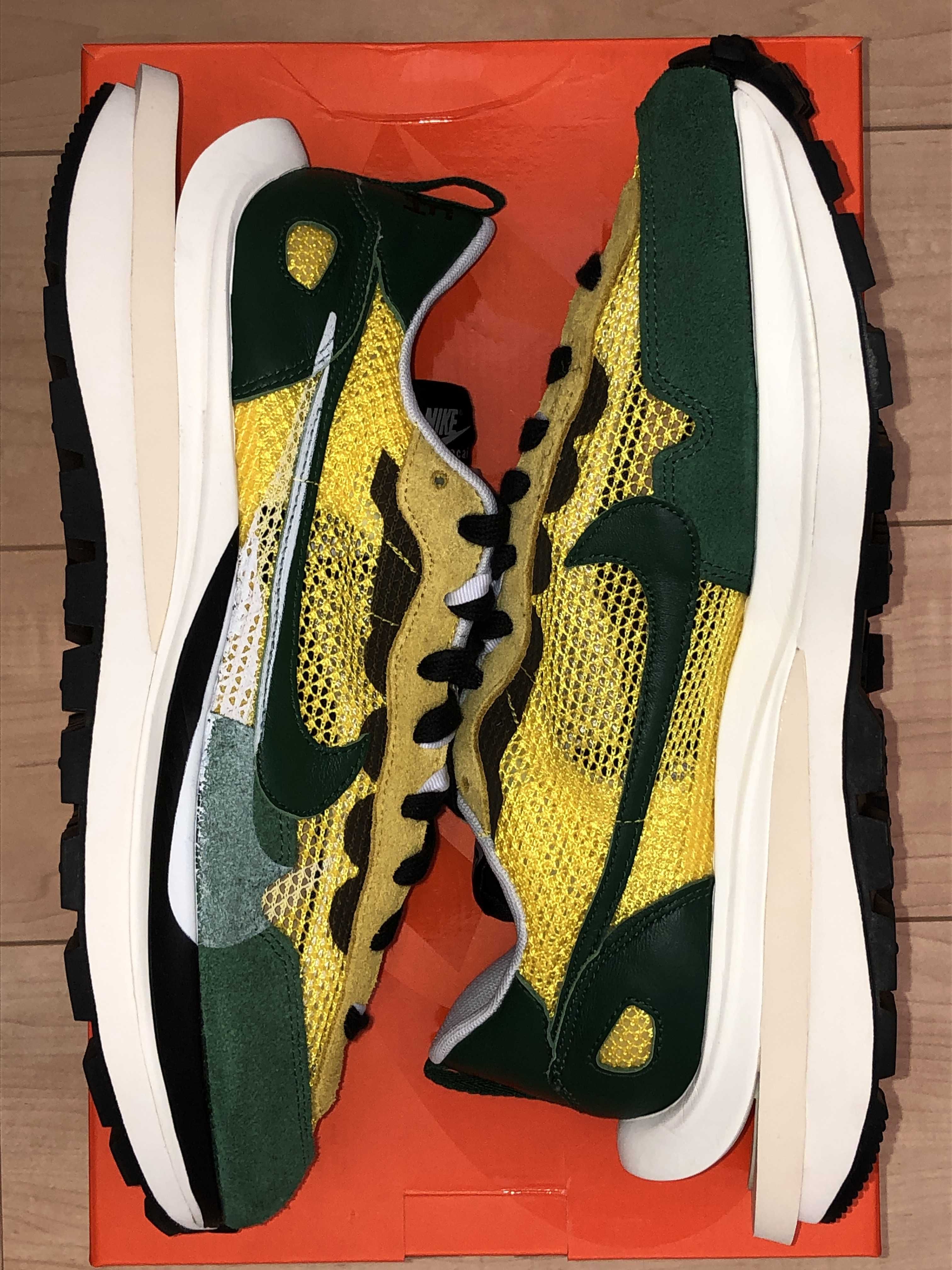 sacai × Nike Vapor Waffle "Tour Yellow/Stadium Green-Sail"