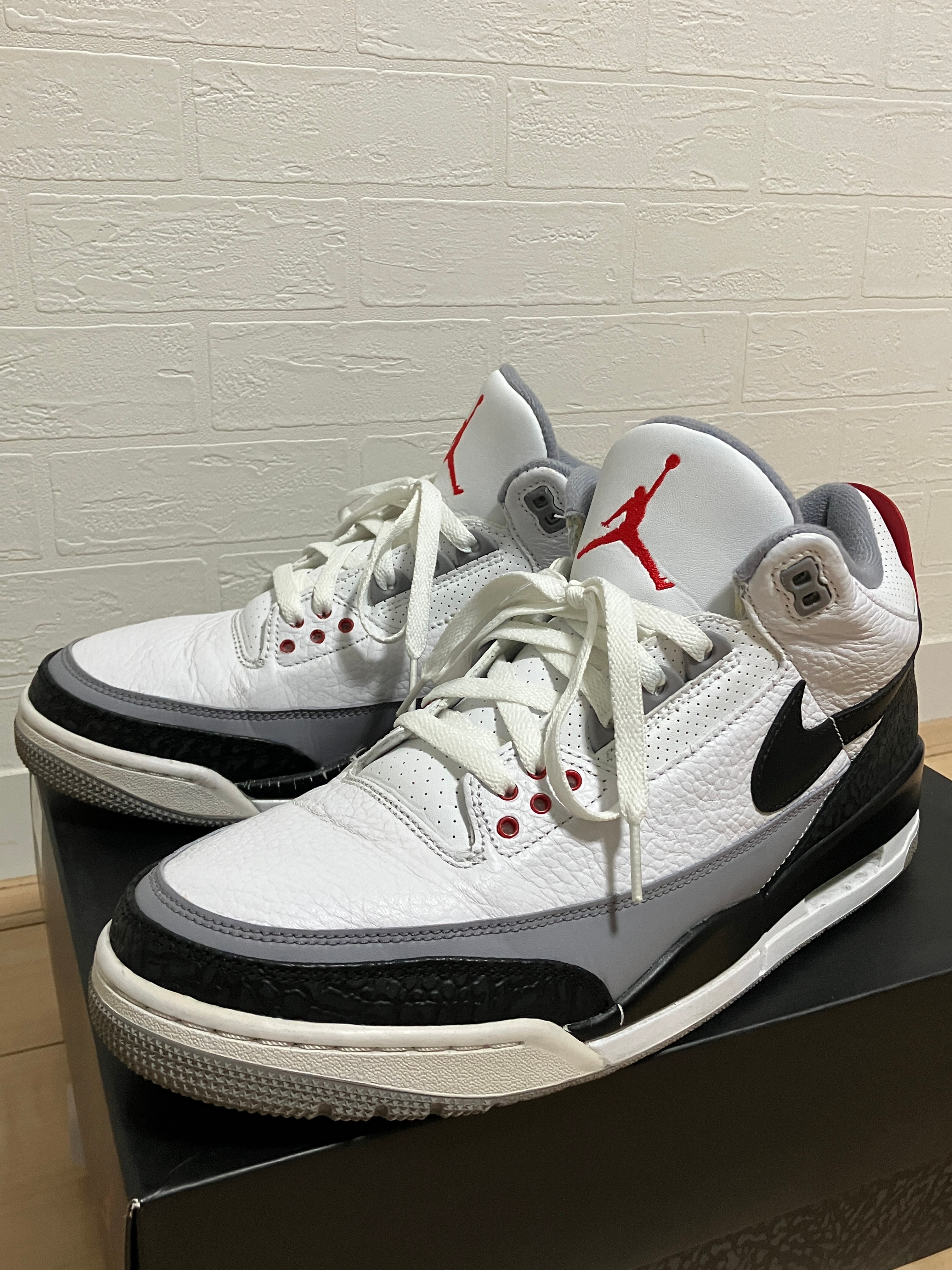 Nike Air Jordan 3 Retro "Tinker Hatfield"