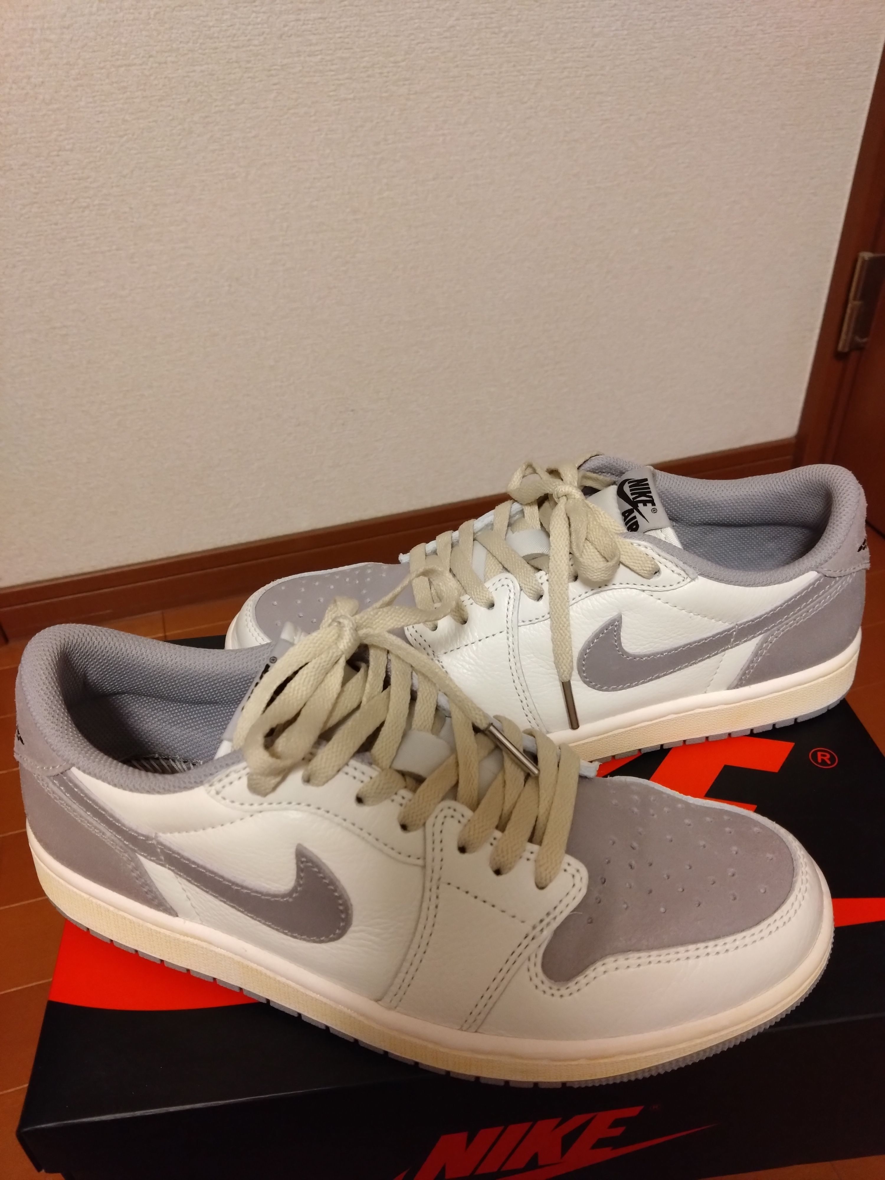 Nike Air Jordan 1 Retro Low OG "Atmosphere Grey"