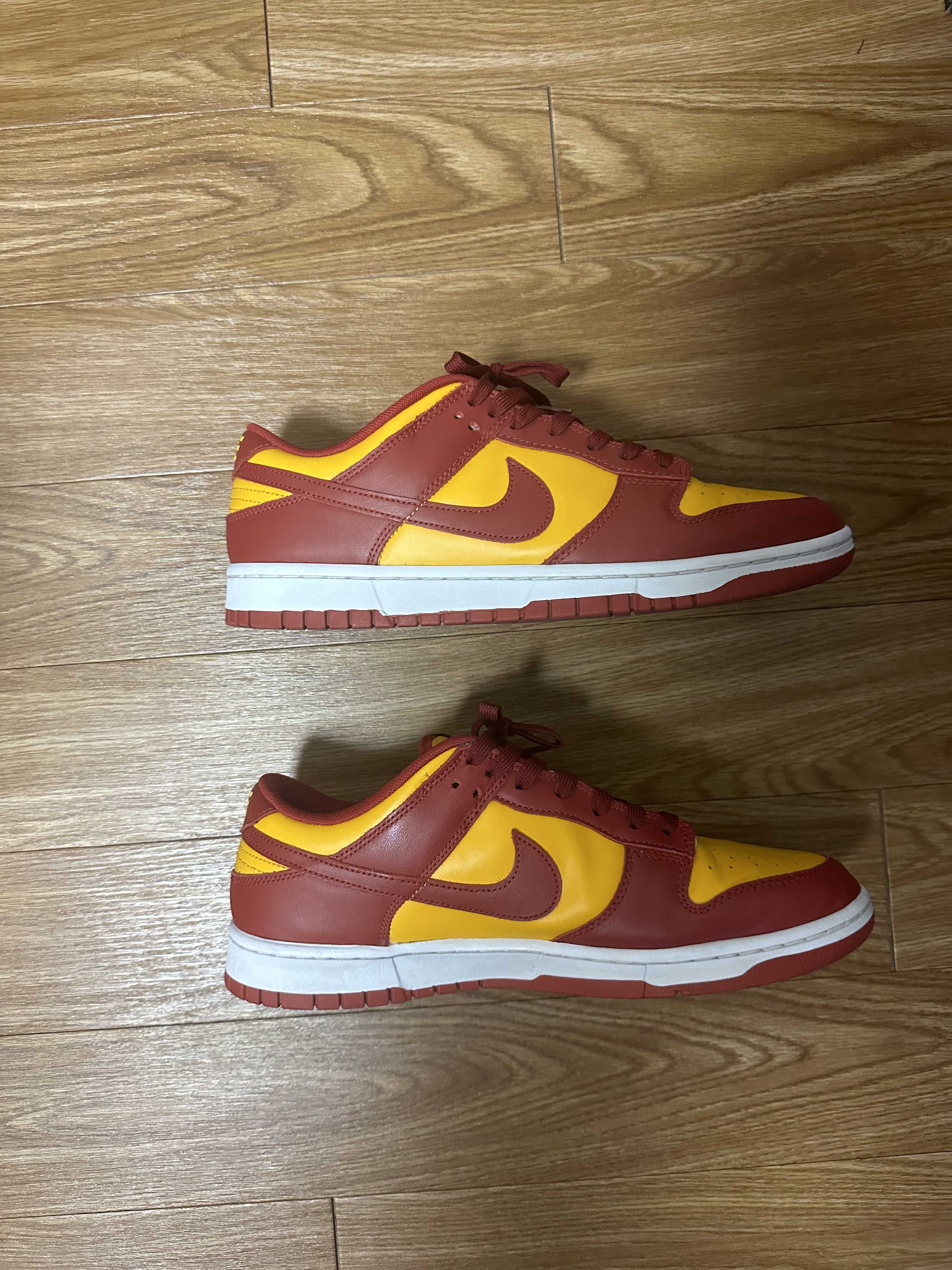 Nike Dunk Low "Midas Gold"