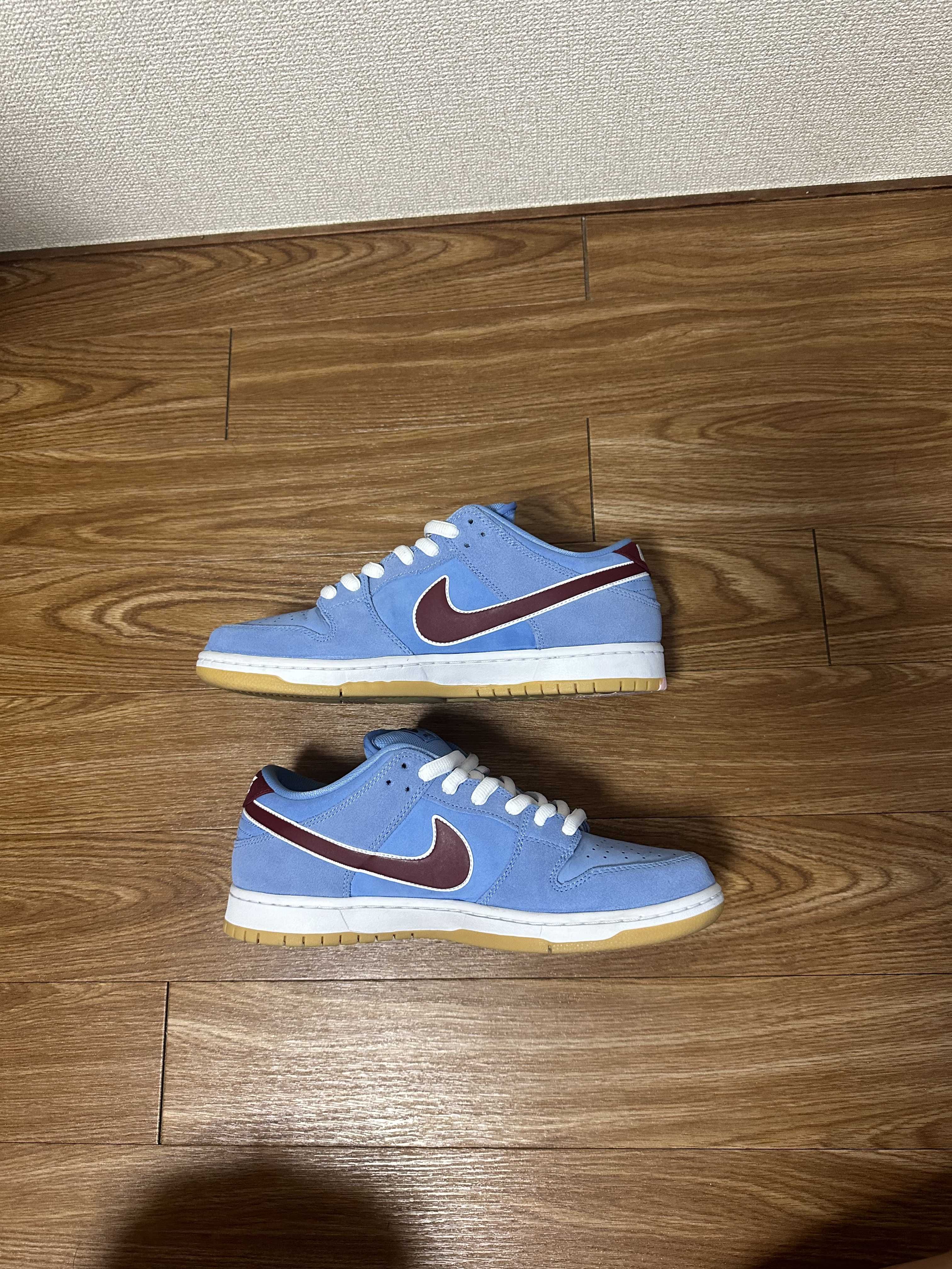Nike SB Dunk Low Pro "Philadelphia Phillies/Valor Blue and Team Maroon"
