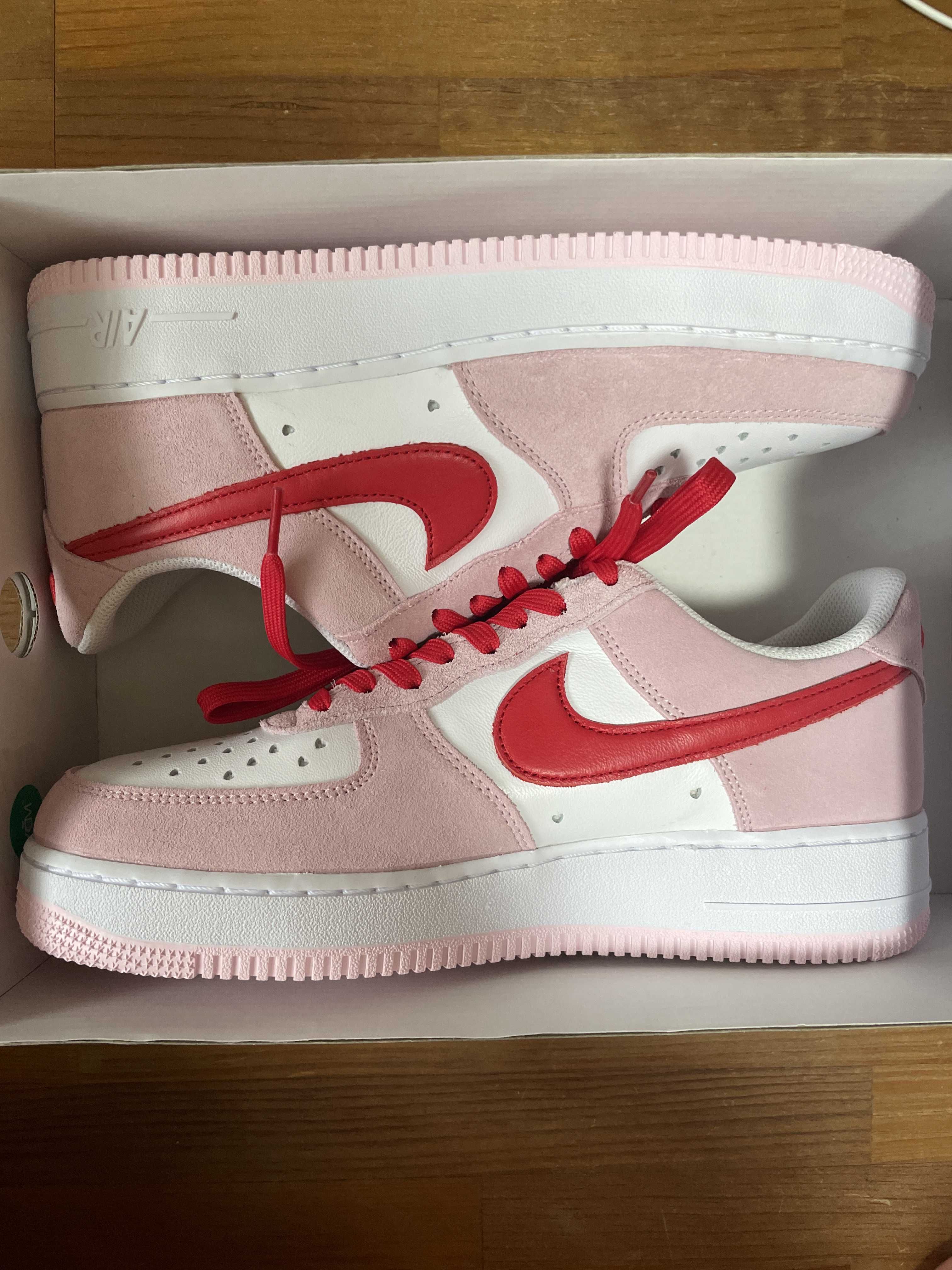 Nike Air Force 1 Low '07 "Valentine's Day"