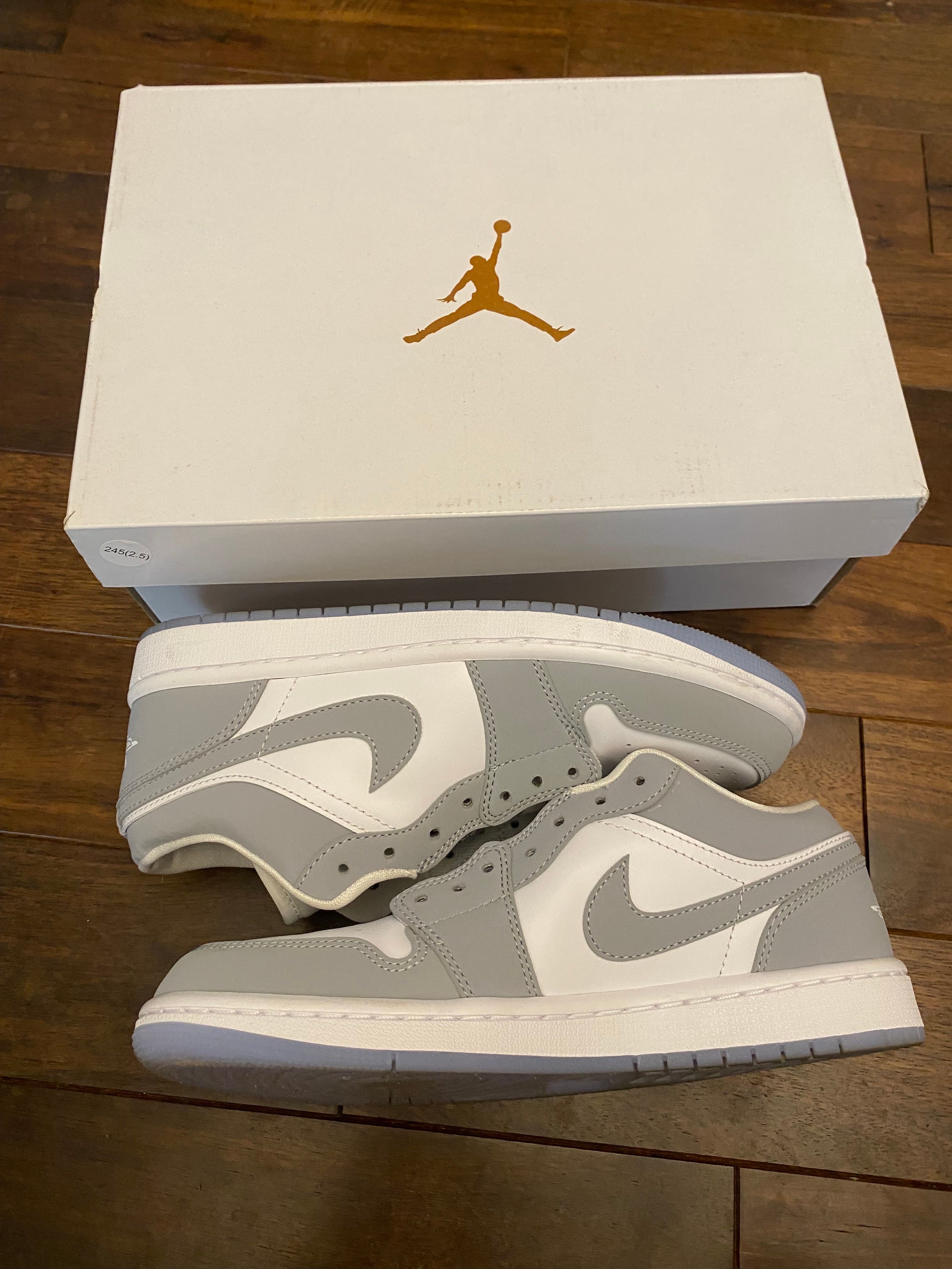 Nike Women's Air Jordan 1 Low "Wolf Grey"