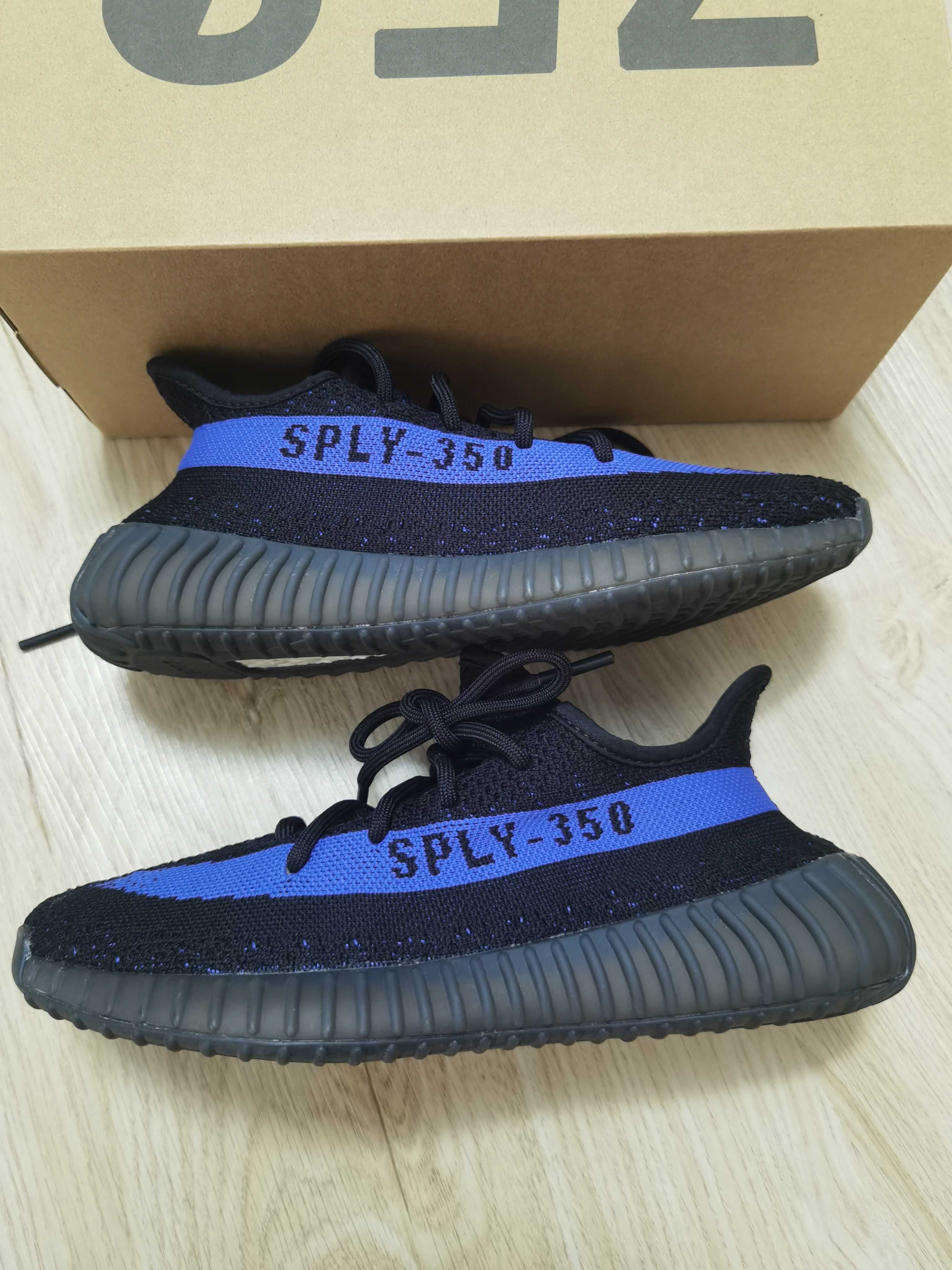 adidas YEEZY Boost 350V2 "Dazzling Blue"