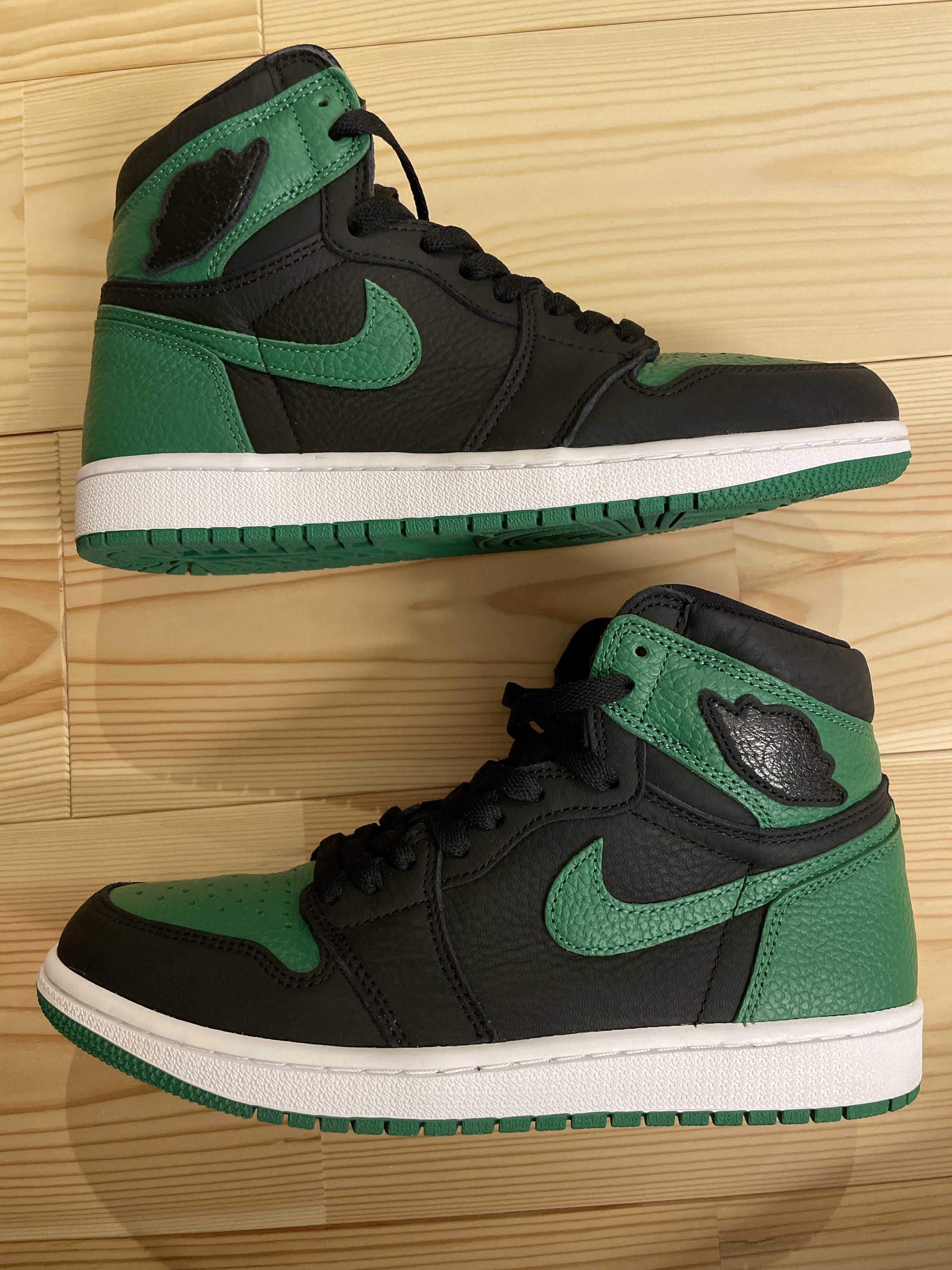 Nike Air Jordan 1 Retro High OG "Black/Pine Green" (2020)      