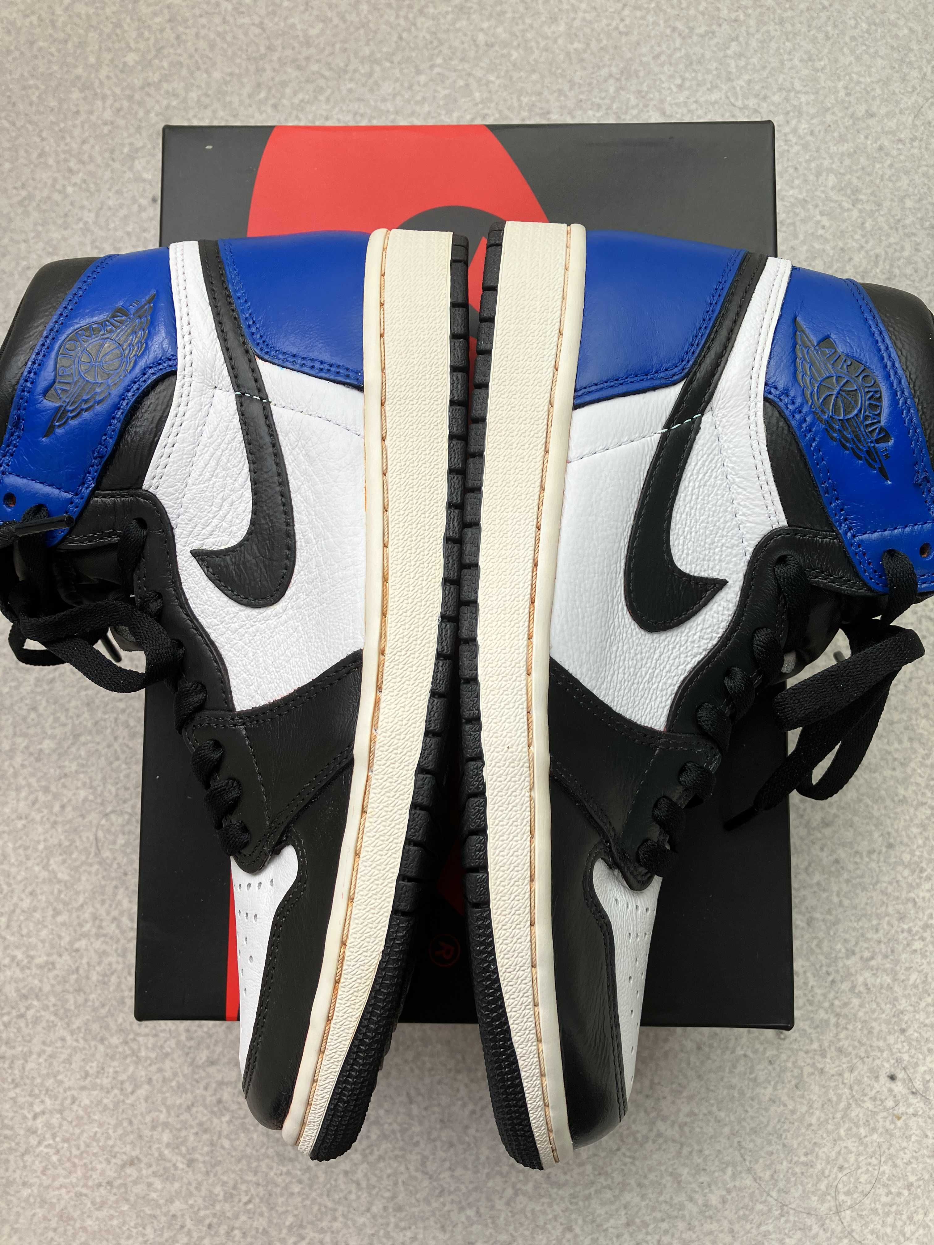 Nike Air Jordan 1 High OG "Light Fusion Red"