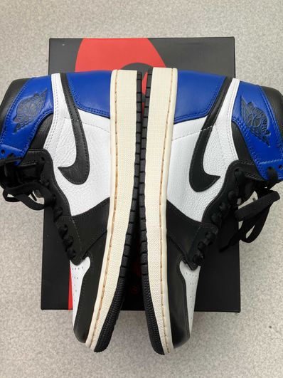 Nike Air Jordan 1 High OG "Light Fusion Red"