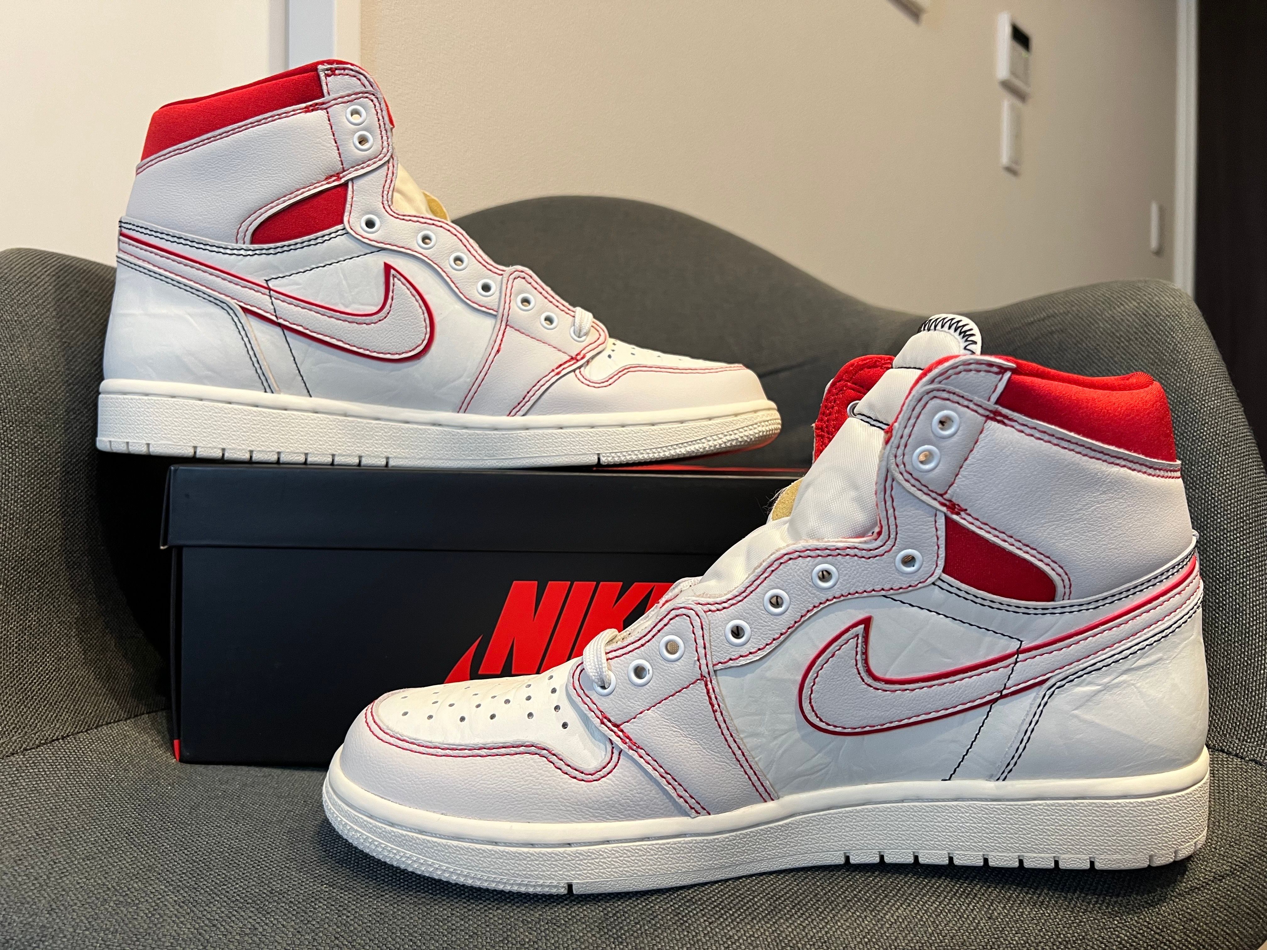 Nike Air Jordan 1 Retro High OG "Sail/University Red"