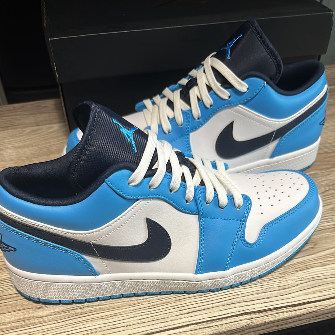 Nike Air Jordan 1 Low "University Blue"