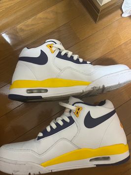 ナイキ エアフライト レガシー "レイカーズ ホーム"