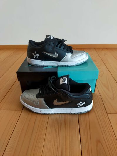 Supreme × Nike Dunk Low "Metallic Silver/Black"
