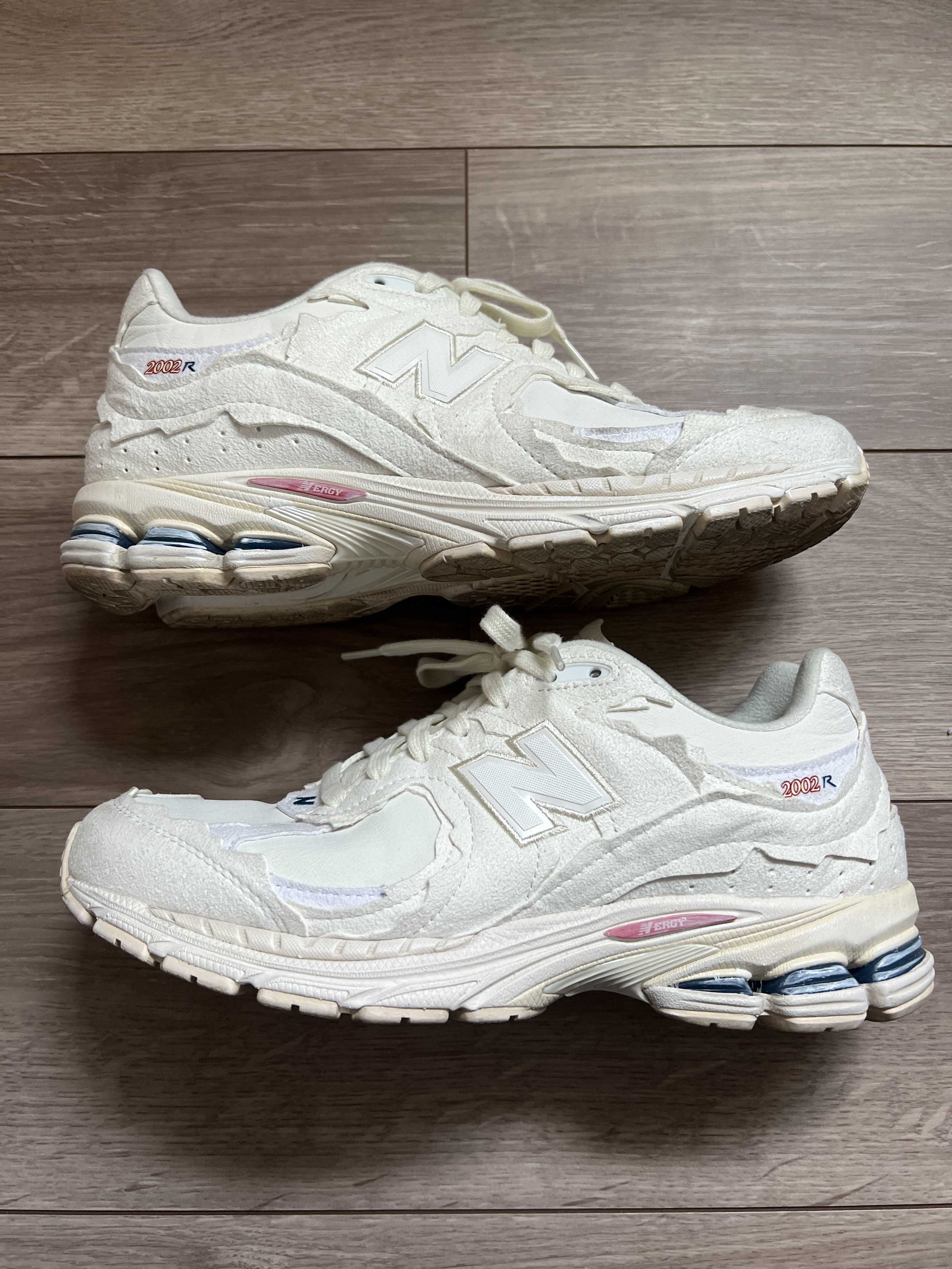 New Balance 2002R "Sea Salt"