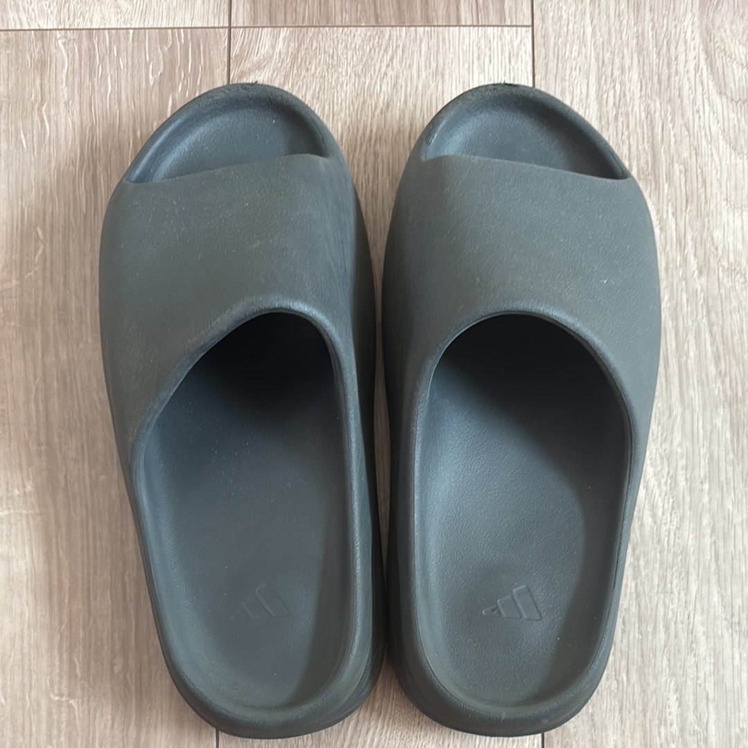 adidas イージースライド 27.5 新品ADIDAS YEEZY SLIDE アディダス イージースライド 27.5