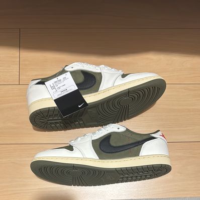 Travis Scott × Nike Air Jordan 1 Low OG SP "Reverse Olive"