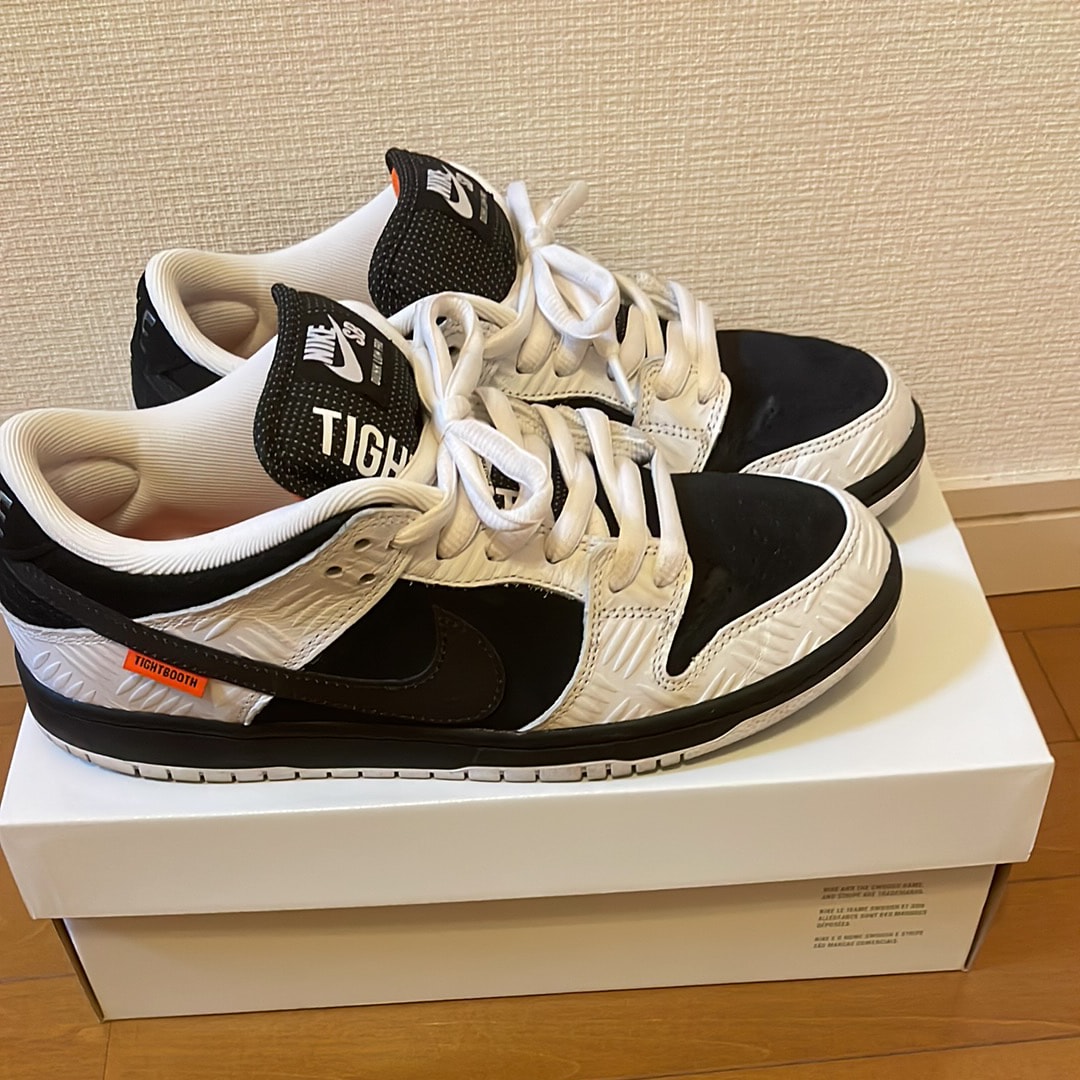 TIGHTBOOTH × Nike SB Dunk Low Pro QS "Black and White"
