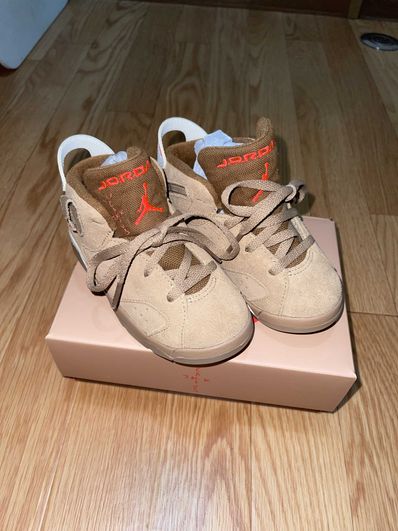 Travis Scott × Nike TD Air Jordan 6 "British Khaki"
