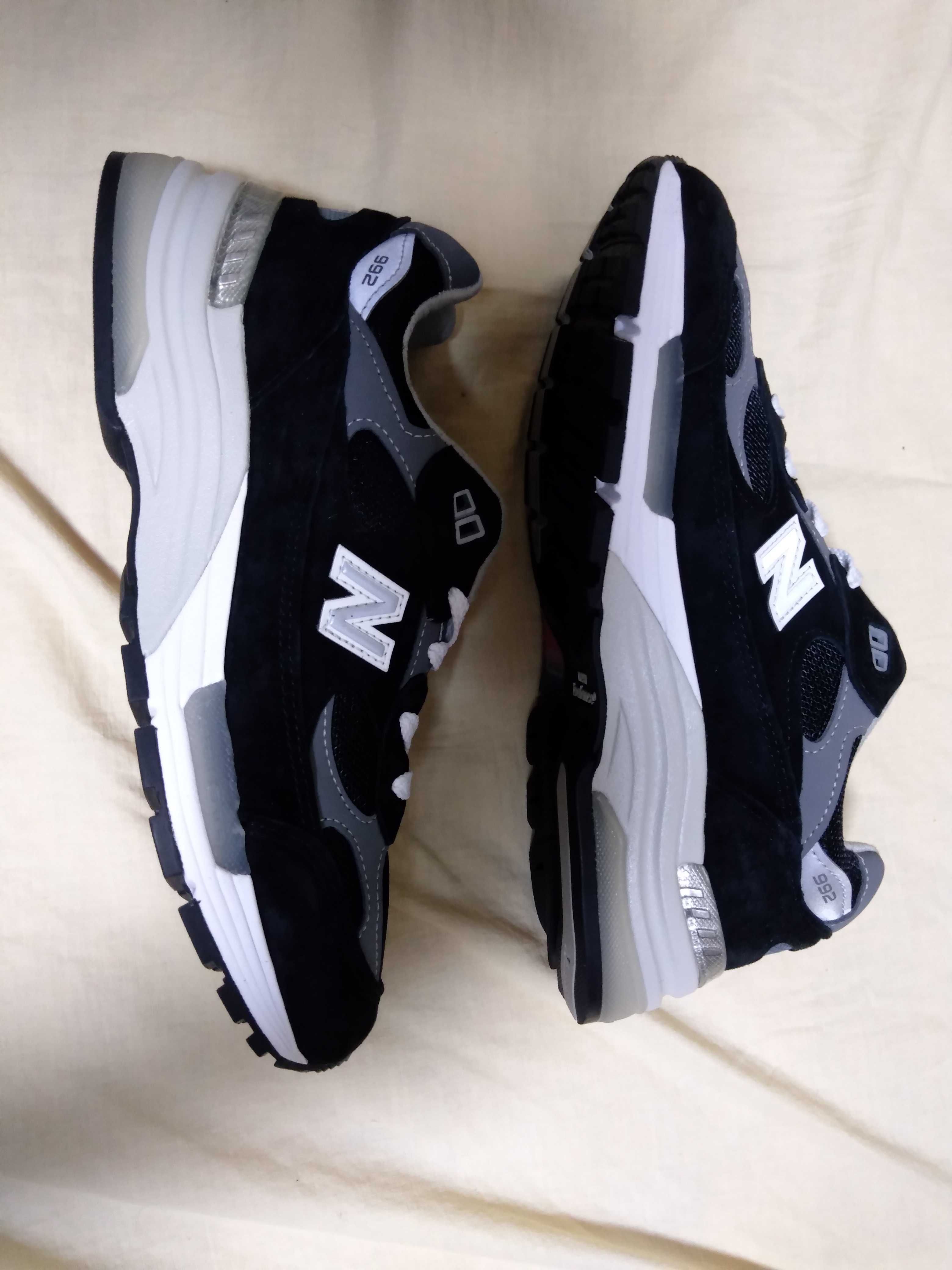 New Balance 992 "Black" (2021)