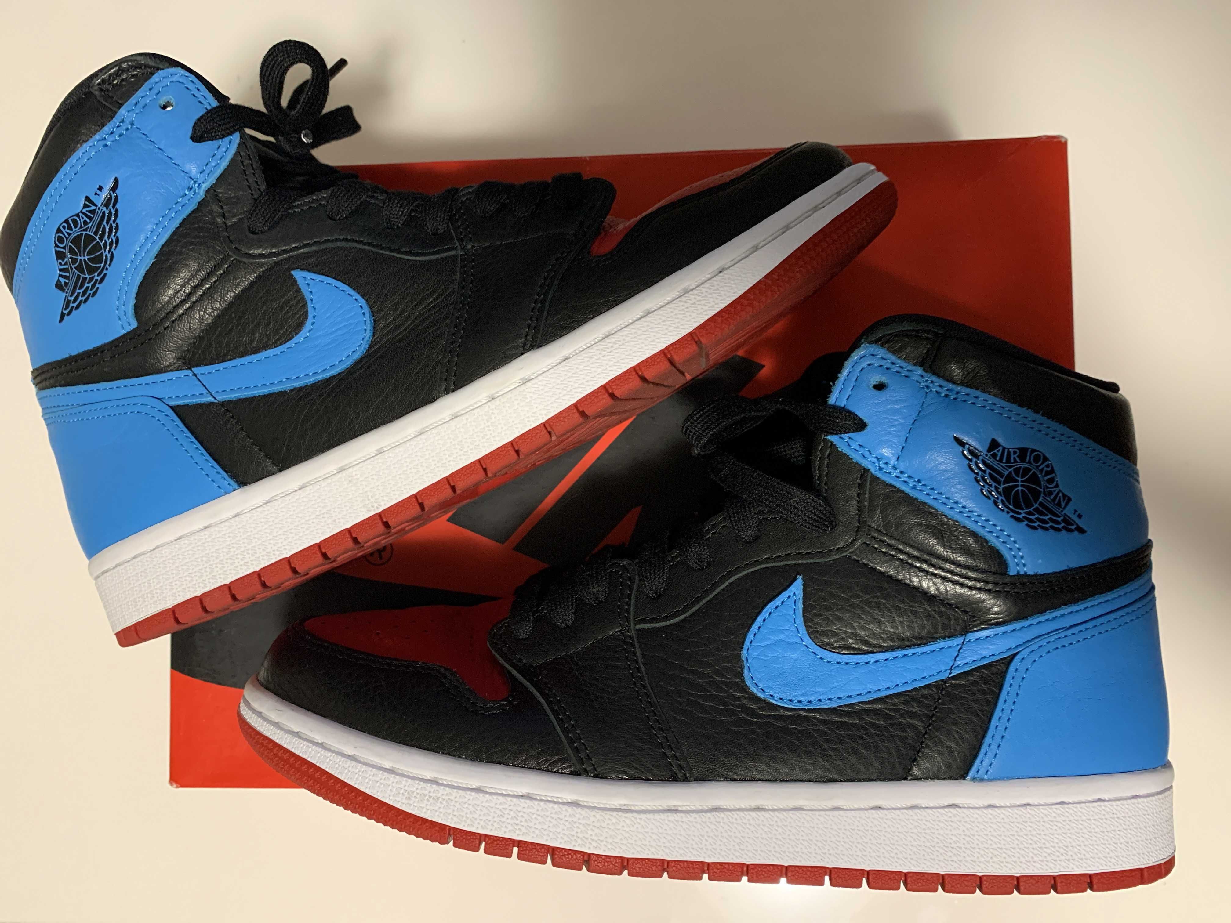 Nike Women's Air Jordan 1 High OG "UNC to Chicago"