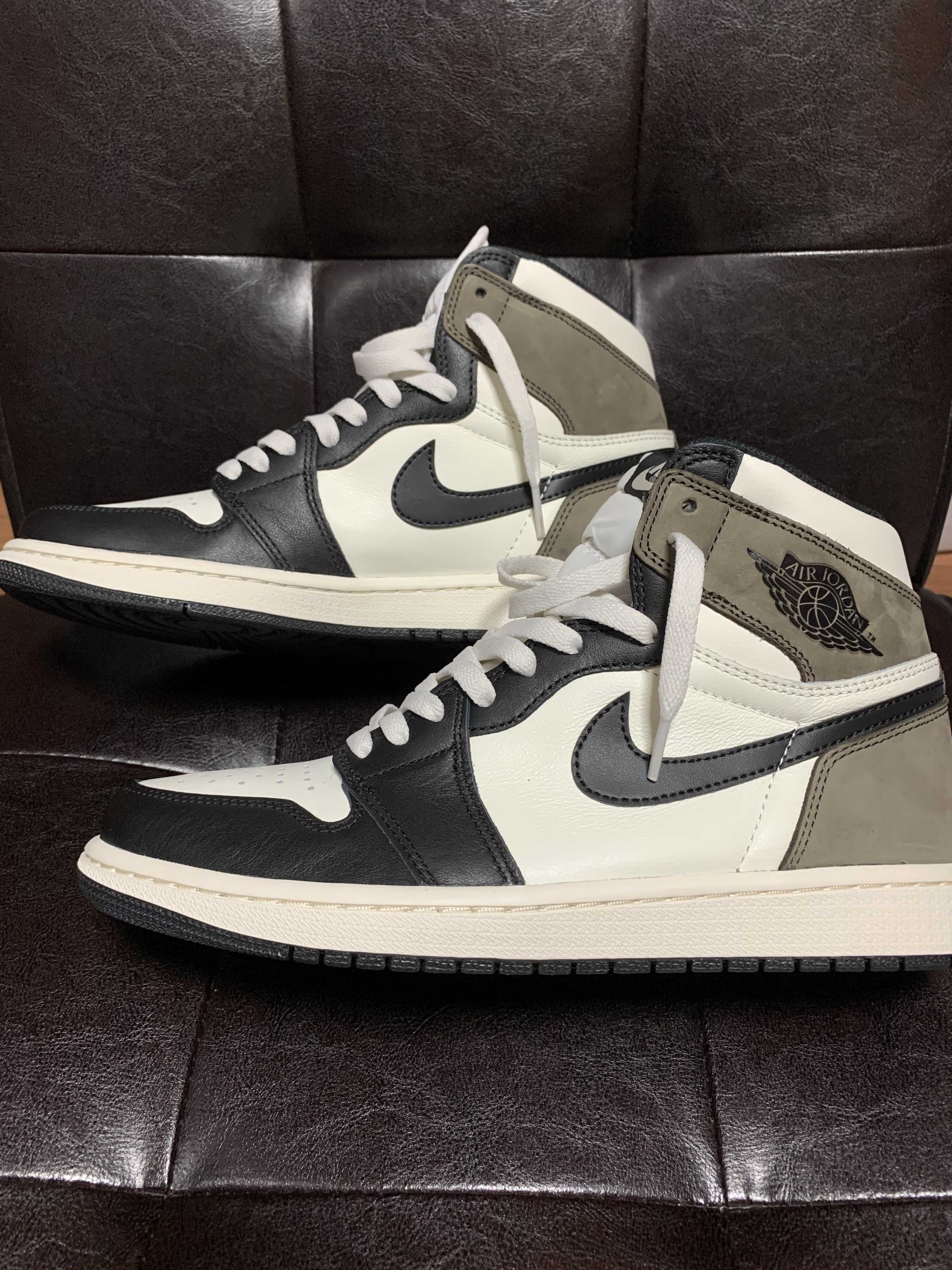 Nike Air Jordan 1 High OG "Sail/Dark Mocha/Black"
