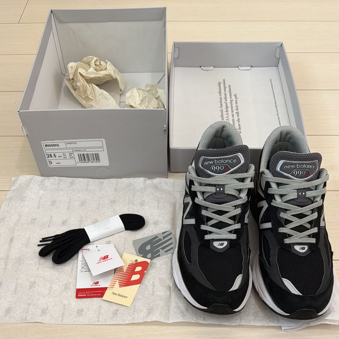 New Balance 990V6 "Black" (Heel NB Logo)