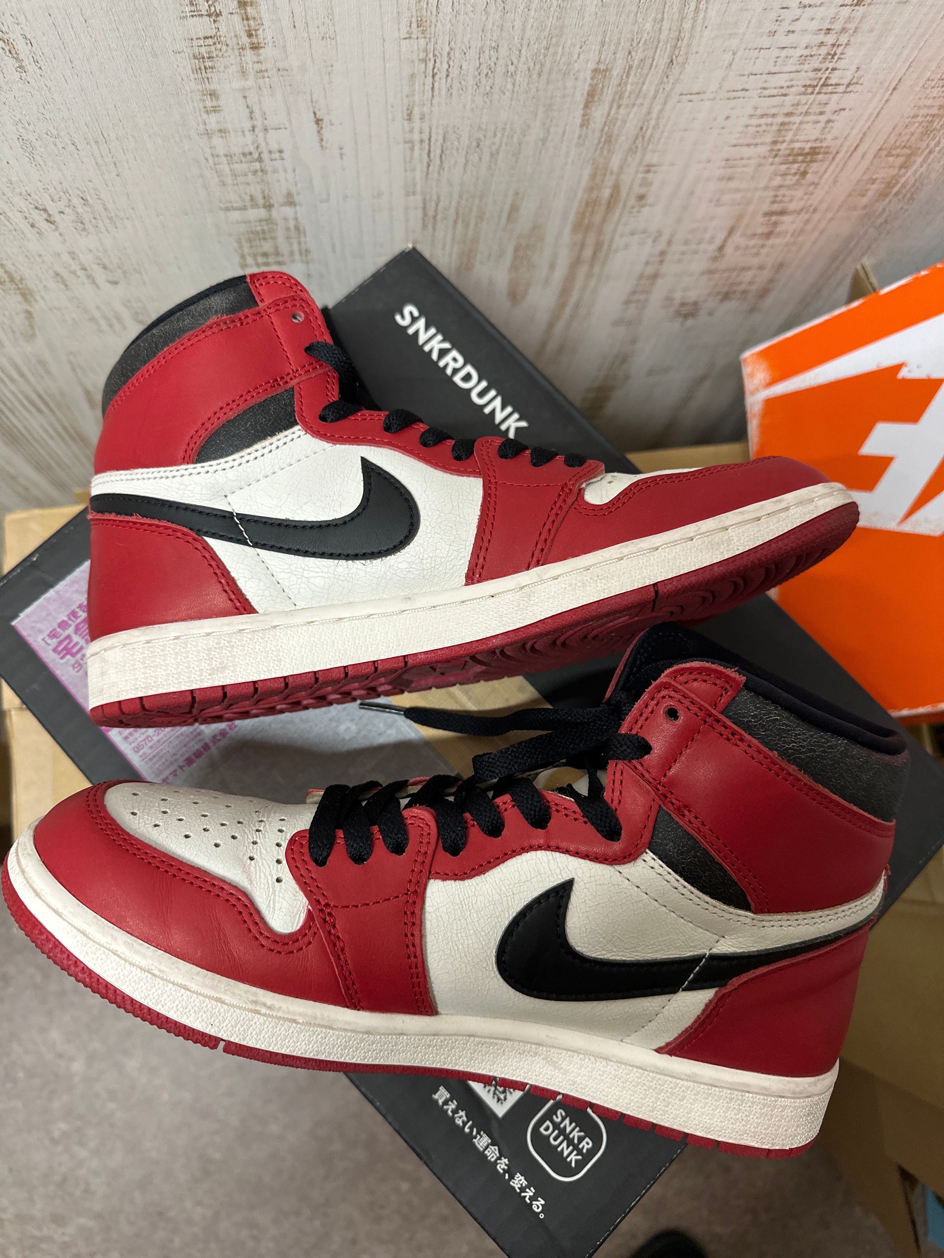 Nike Air Jordan 1 High OG "Lost & Found/Chicago"