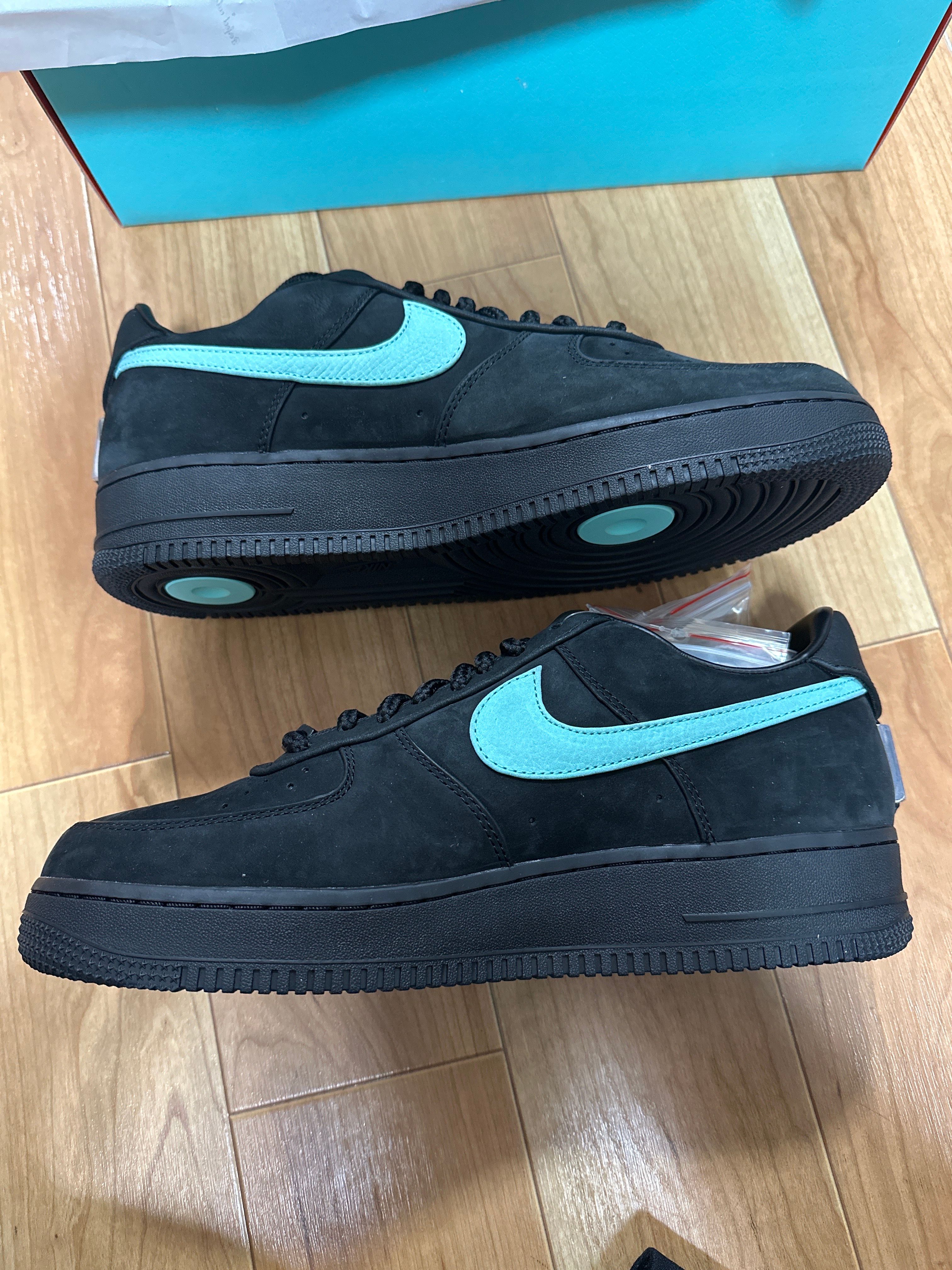 Tiffany & Co. × Nike Air Force 1 Low "1837"